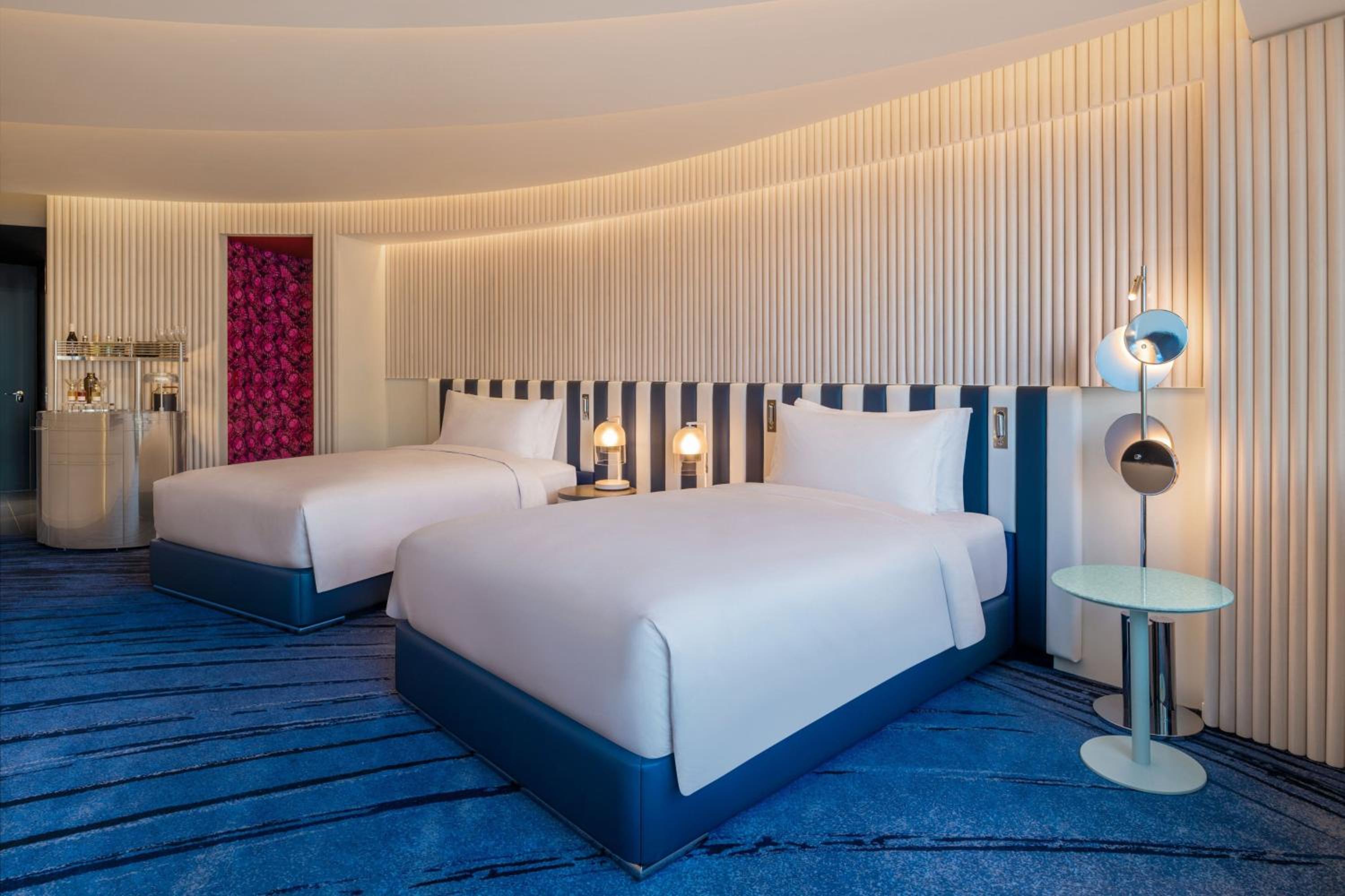 Deluxe Room, Guest room, 2 Double, Darling Harbor view