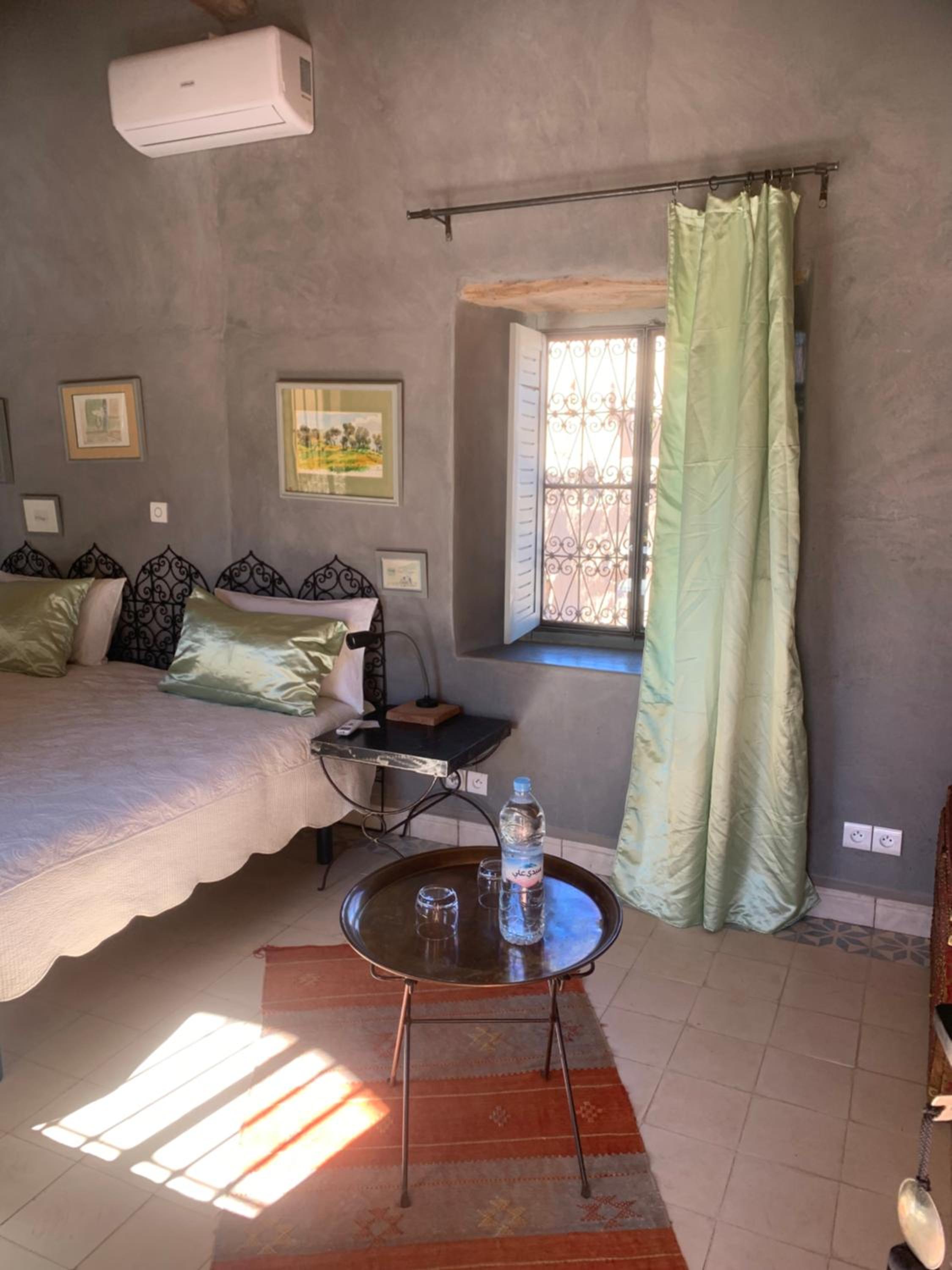 Double Room with Balcony (2 Adults + 1 Child) photo 3