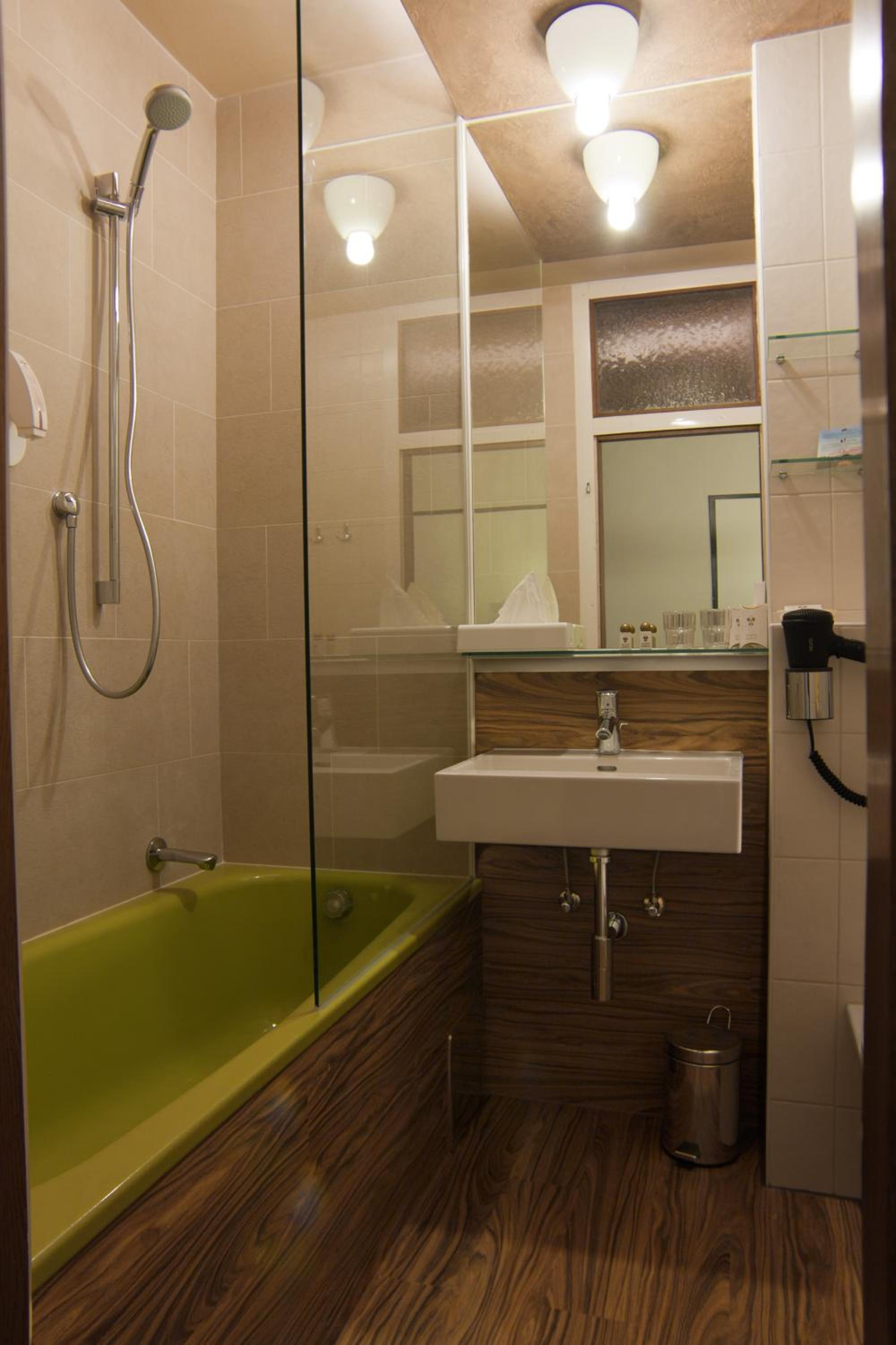 Double Room - Photo 2