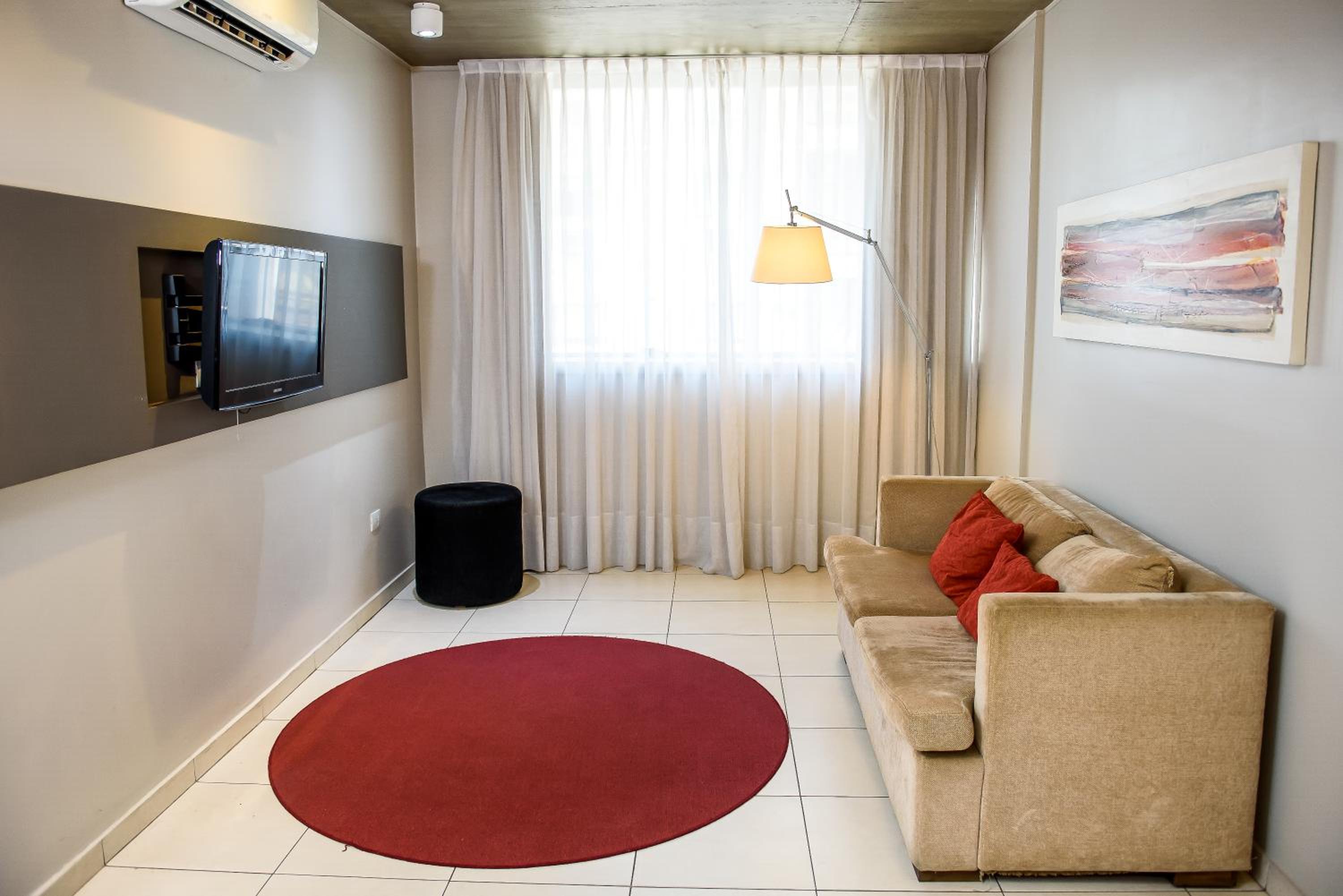 Executive Suite photo 2