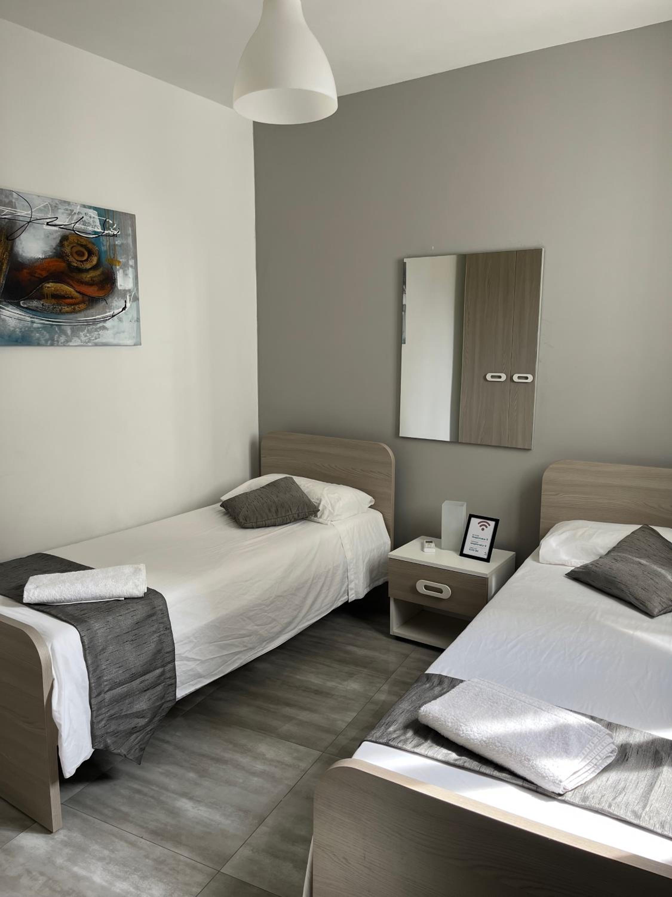 Three-Bedroom Apartment - Photo 15