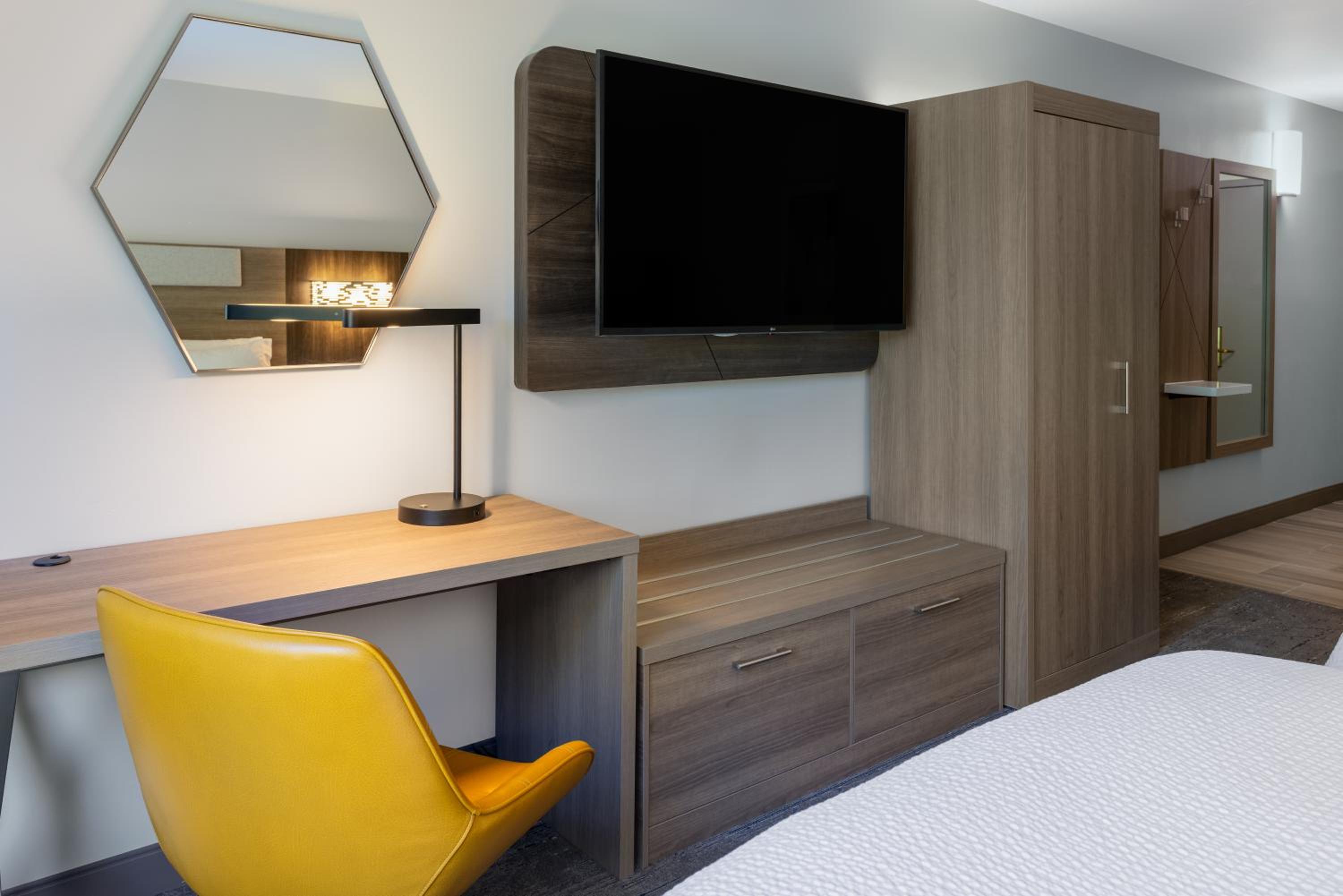 Standard Room - Photo 1