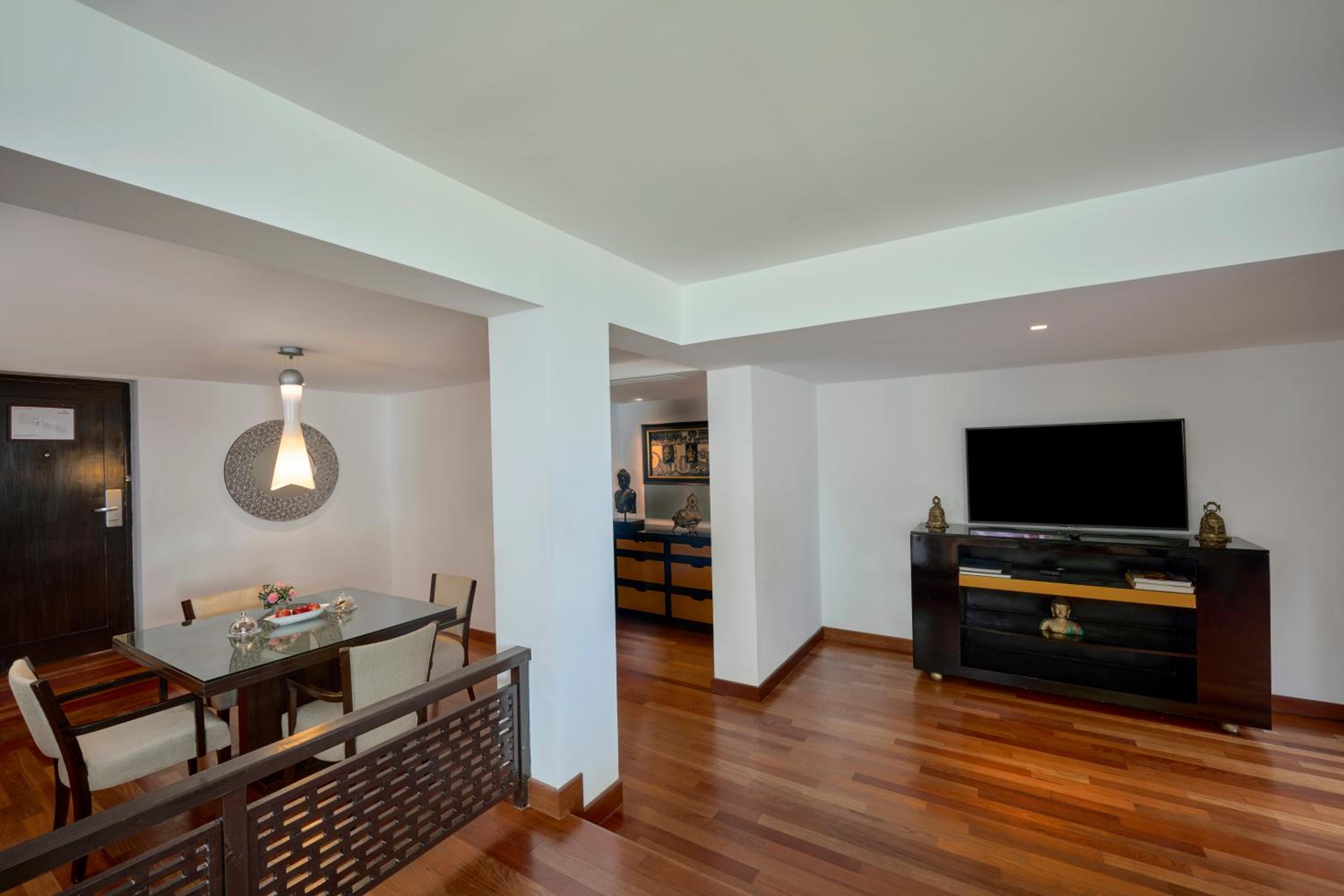 Presidential Suite photo 3