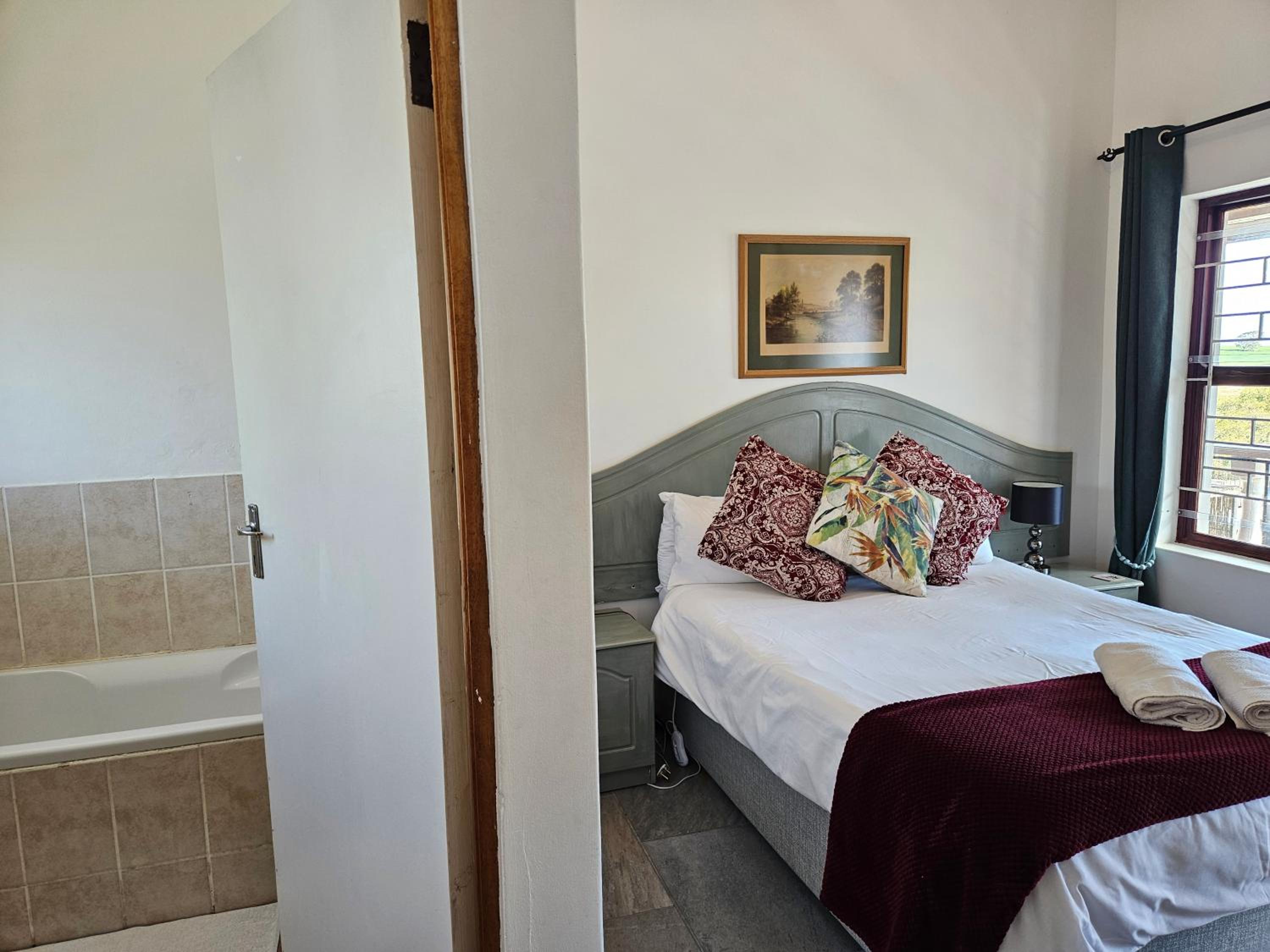 Standard Double Room - Photo 5
