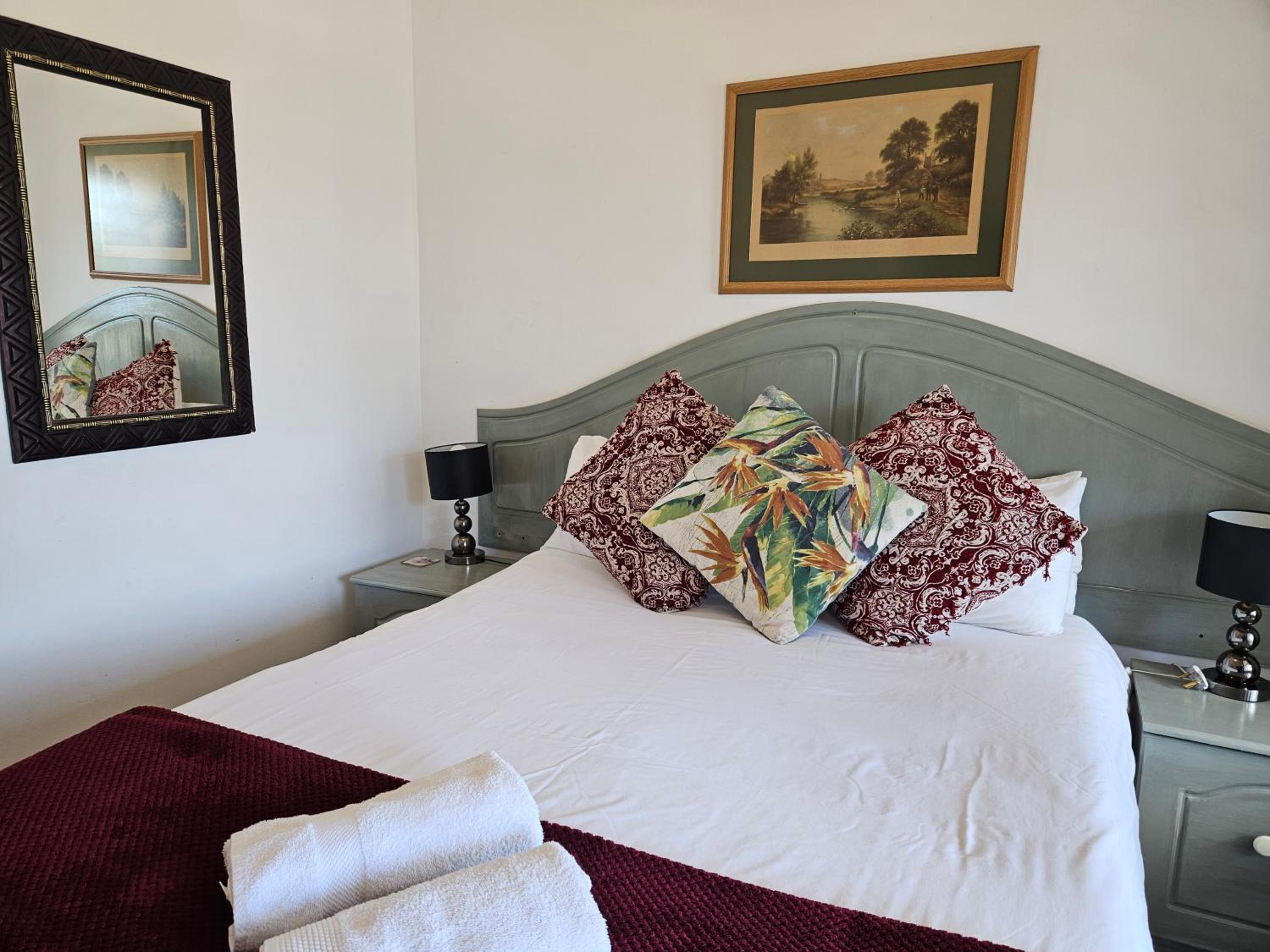 Standard Double Room - Photo 2