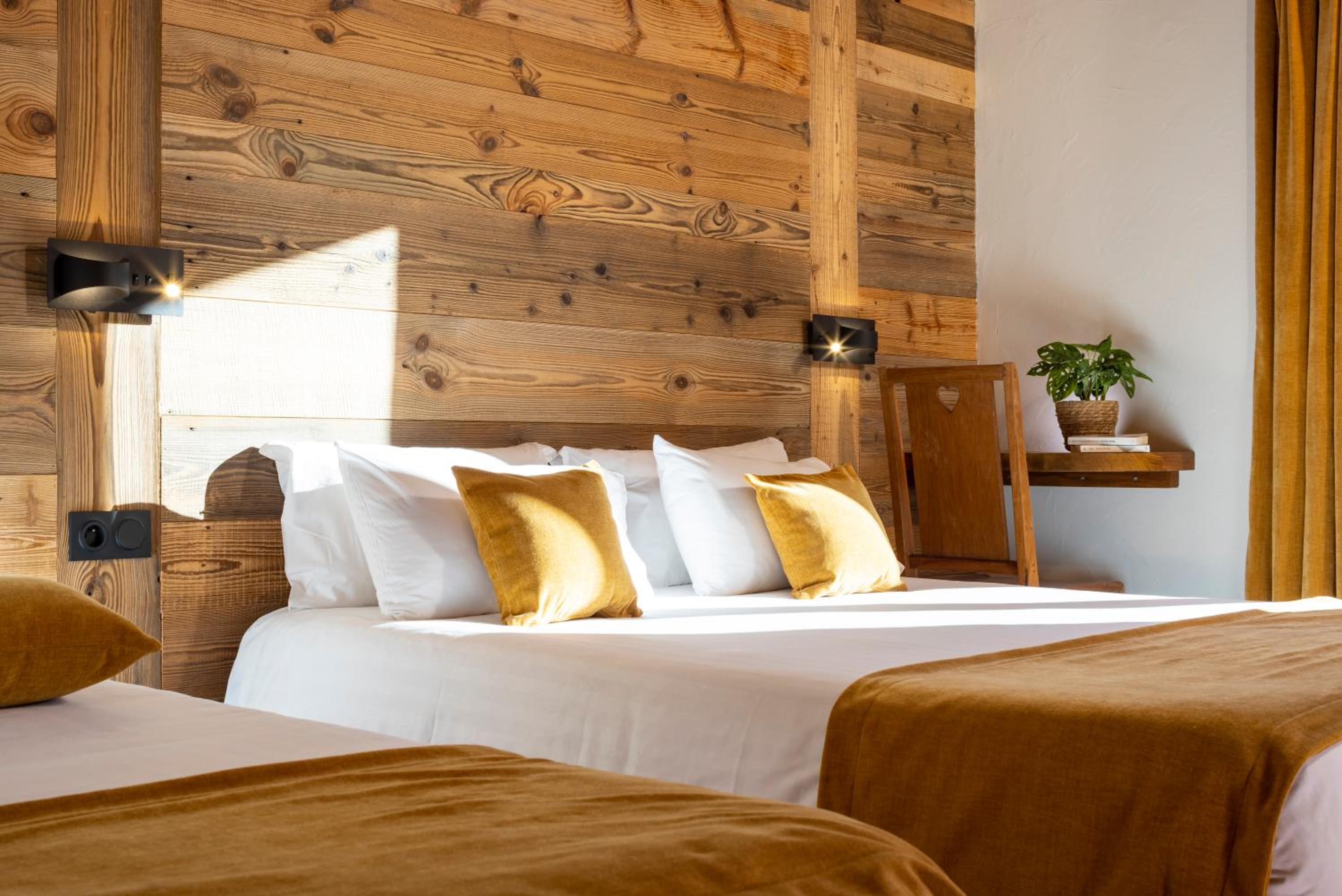 Triple Room with Balcony
