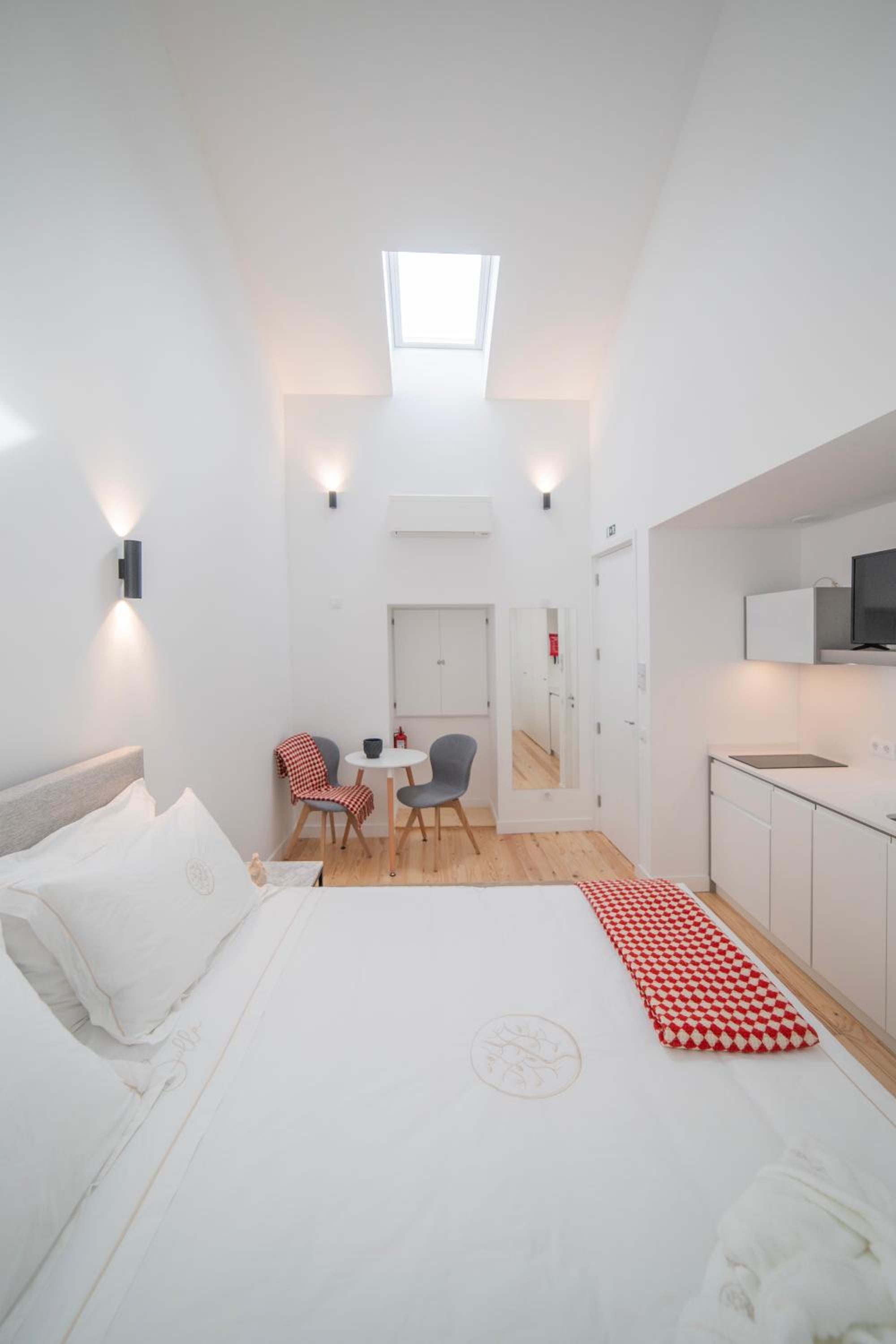 Standard Double or Twin Room photo 2