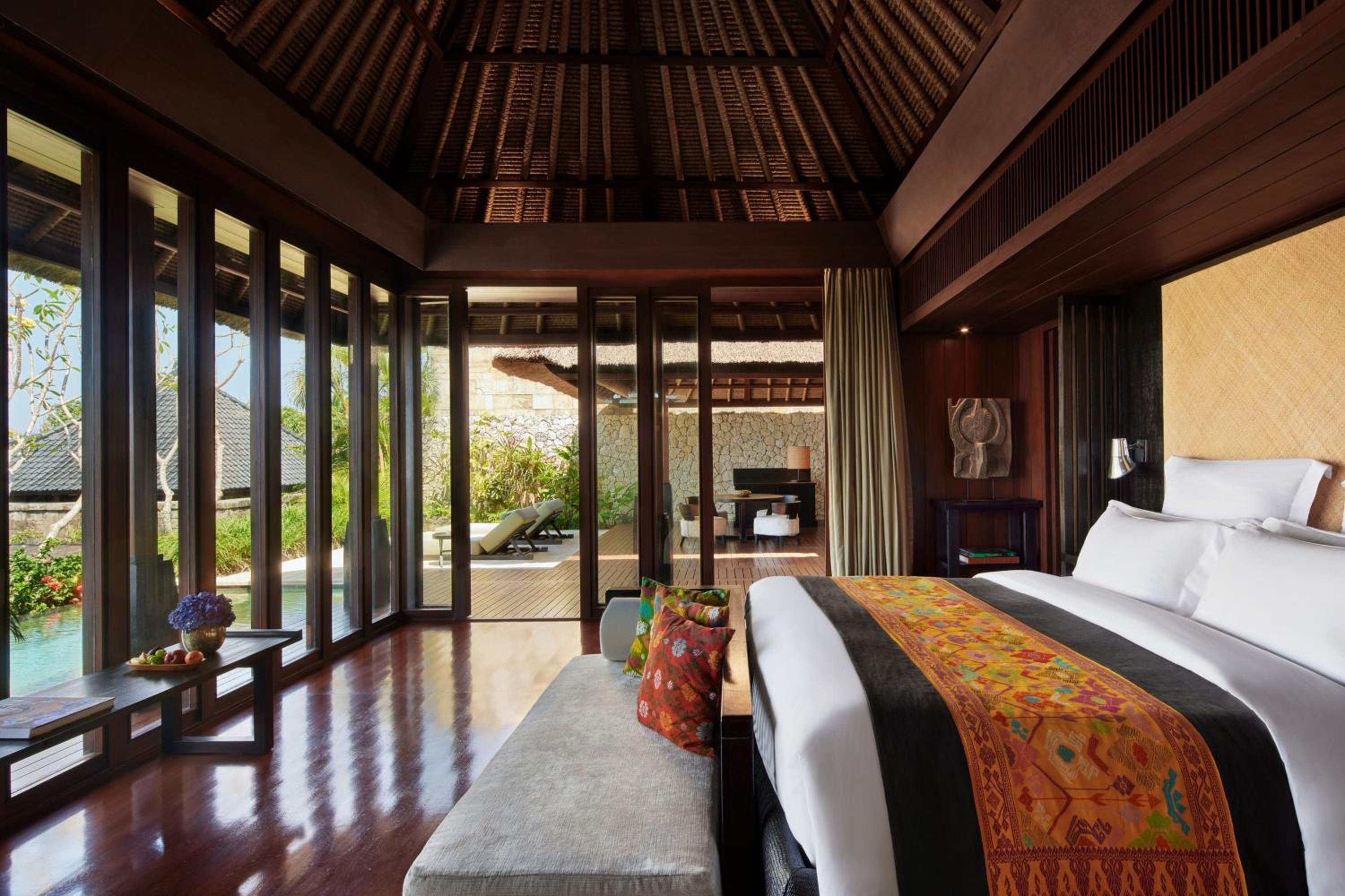 One-Bedroom Ocean View Villa - Photo 1