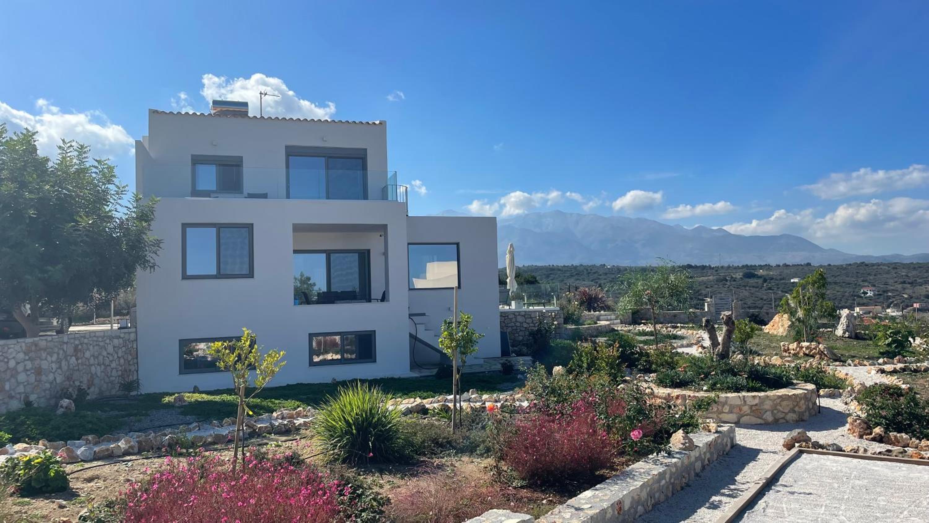 Villa With Sea View photo 2