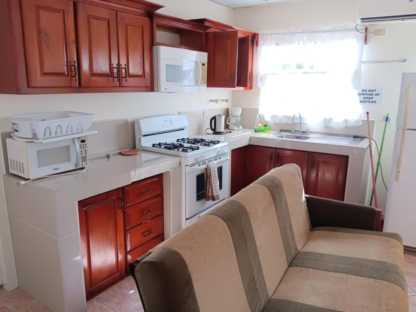 Apartment photo 2
