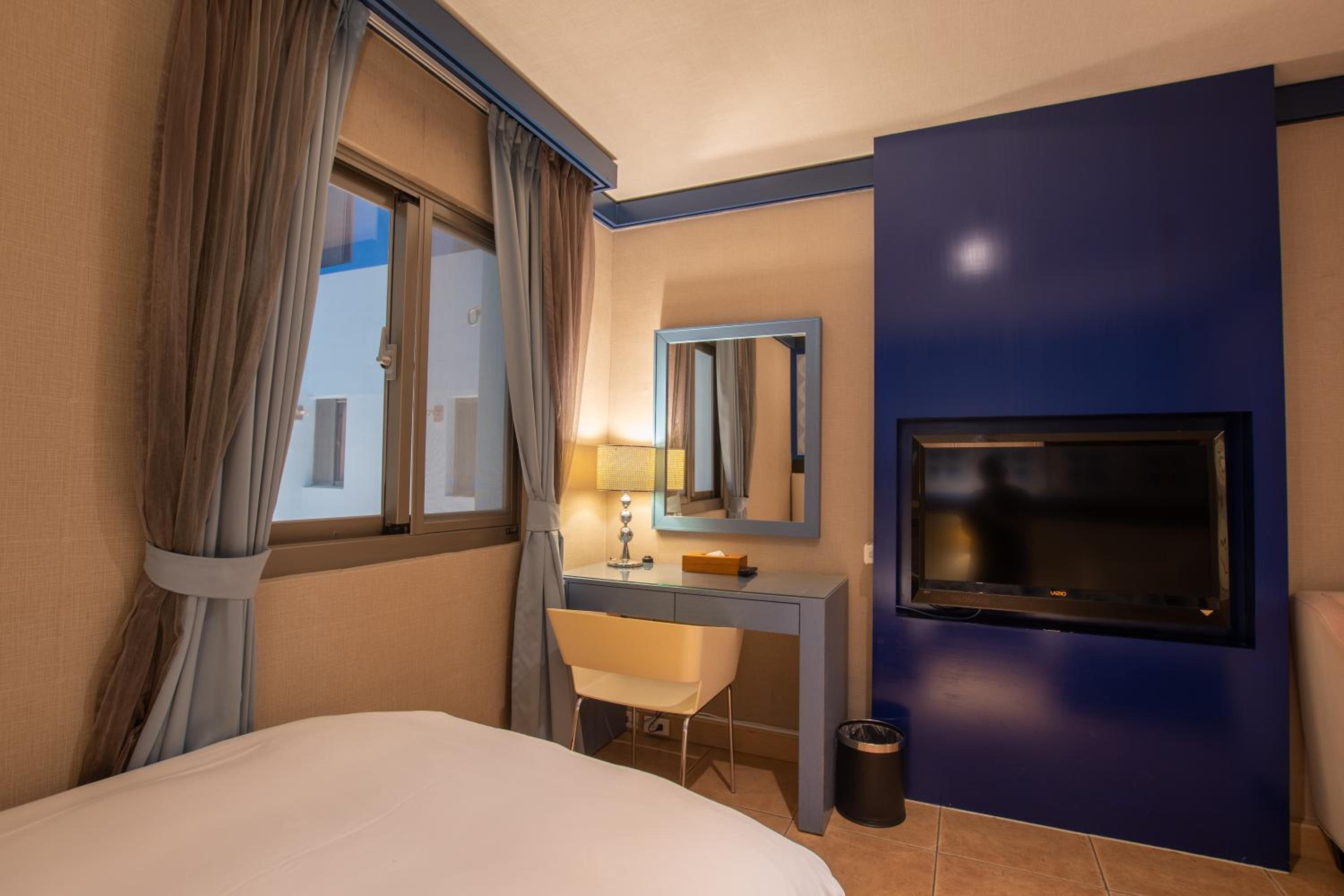 Superior Twin Room photo 2