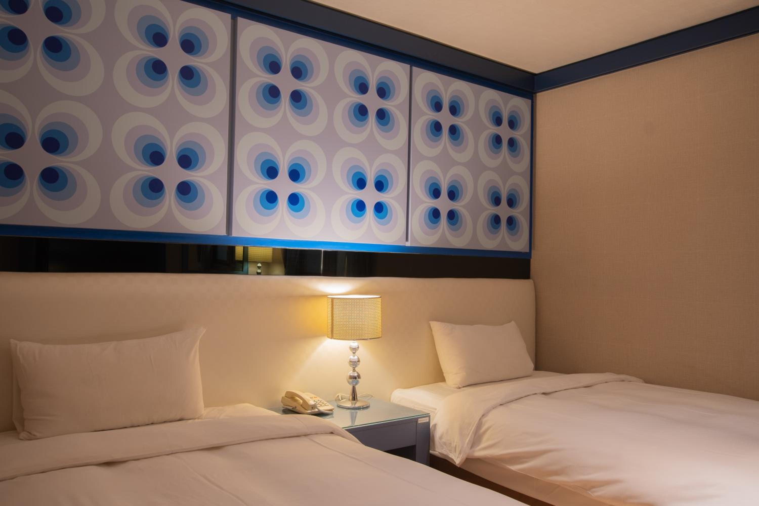 Superior Twin Room
