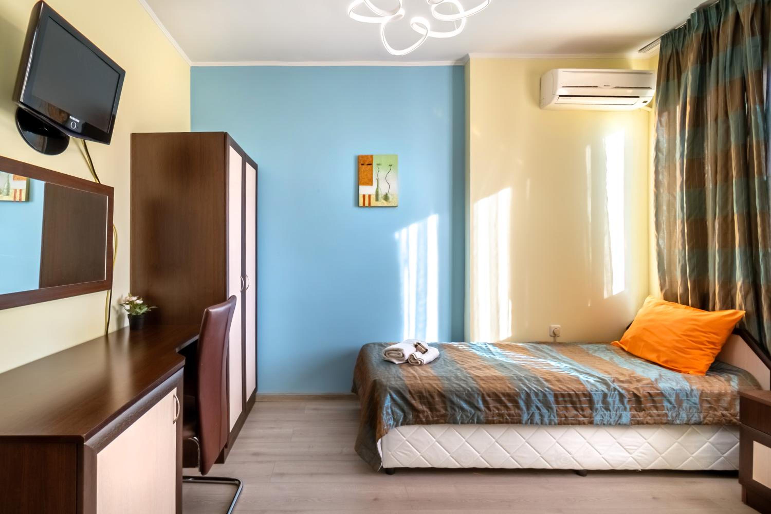 Two-Bedroom Apartment - Brezovska Street - Photo 3