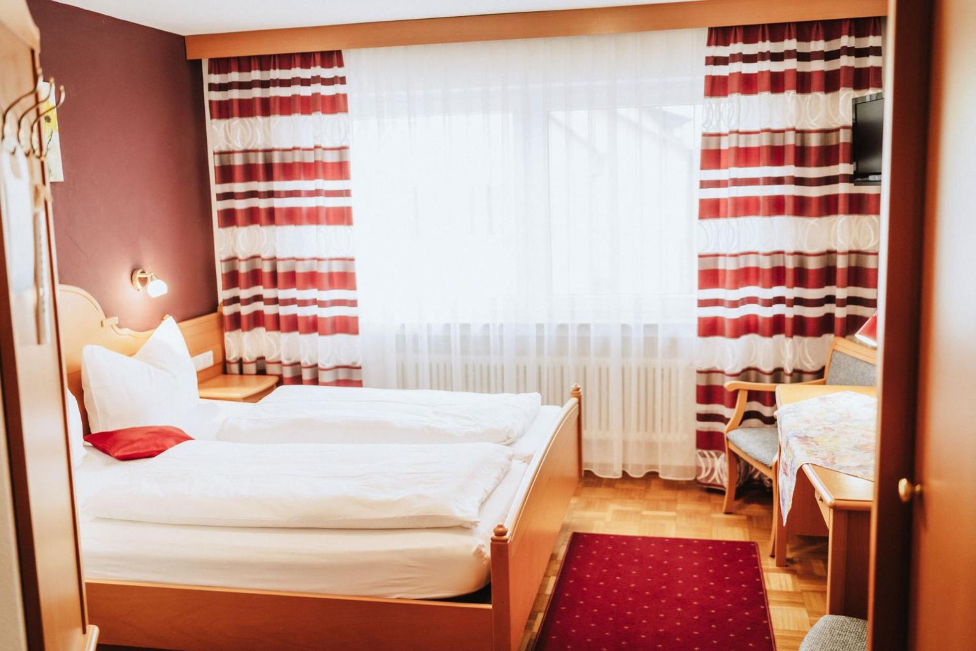Double Room - Photo 4