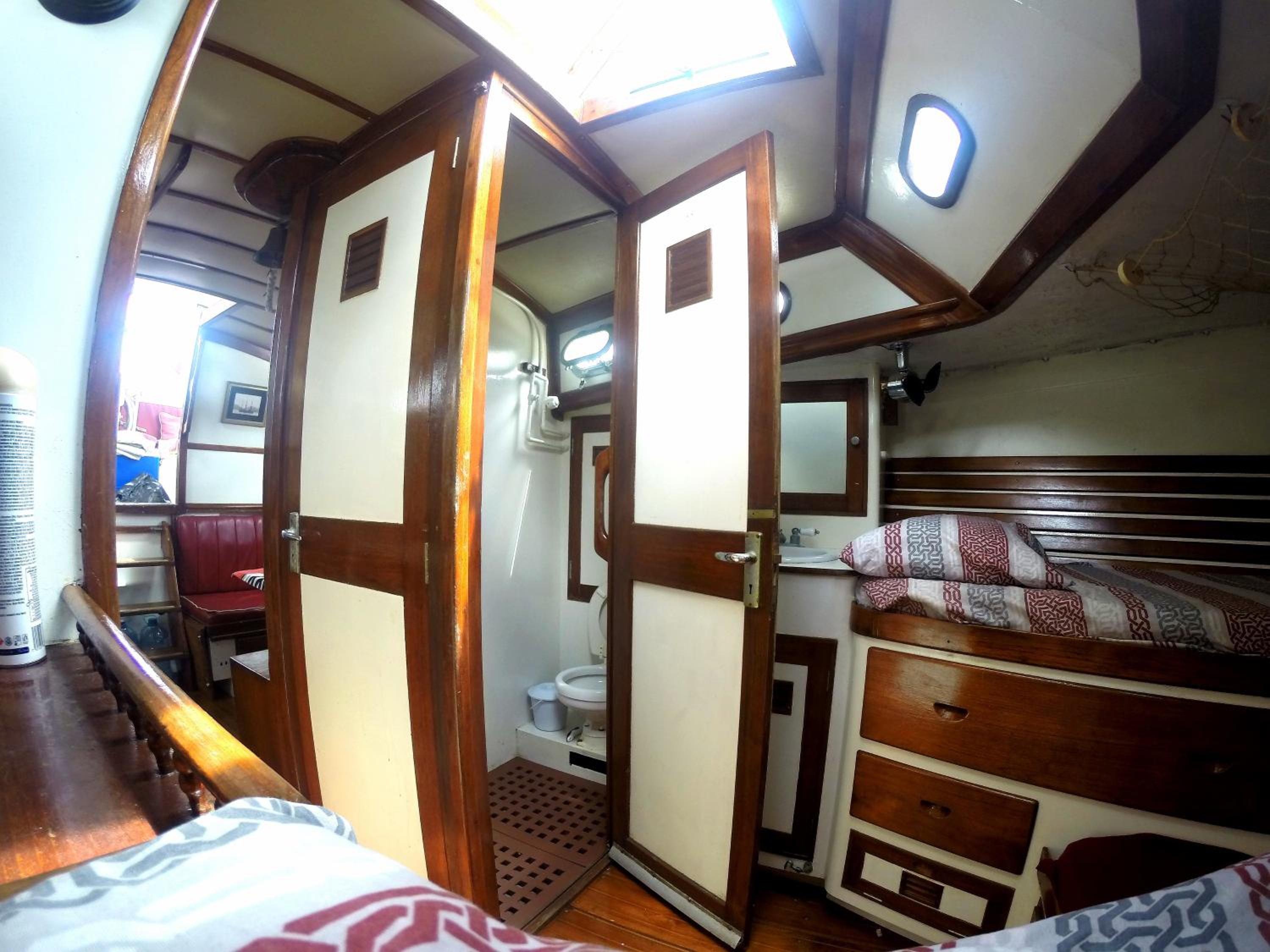 Mixed Dormitory Room photo 1