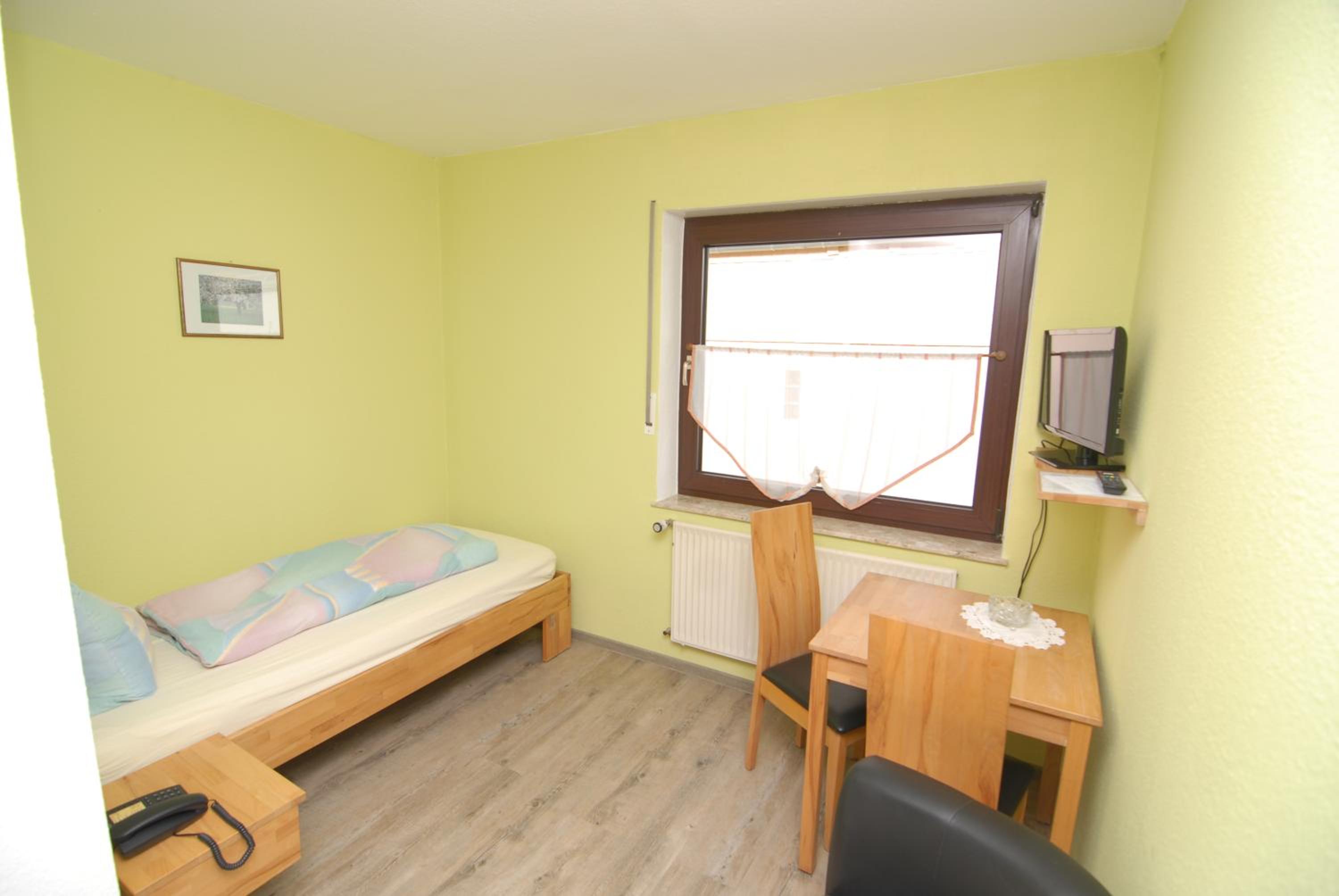 Single Room with Shower photo 2
