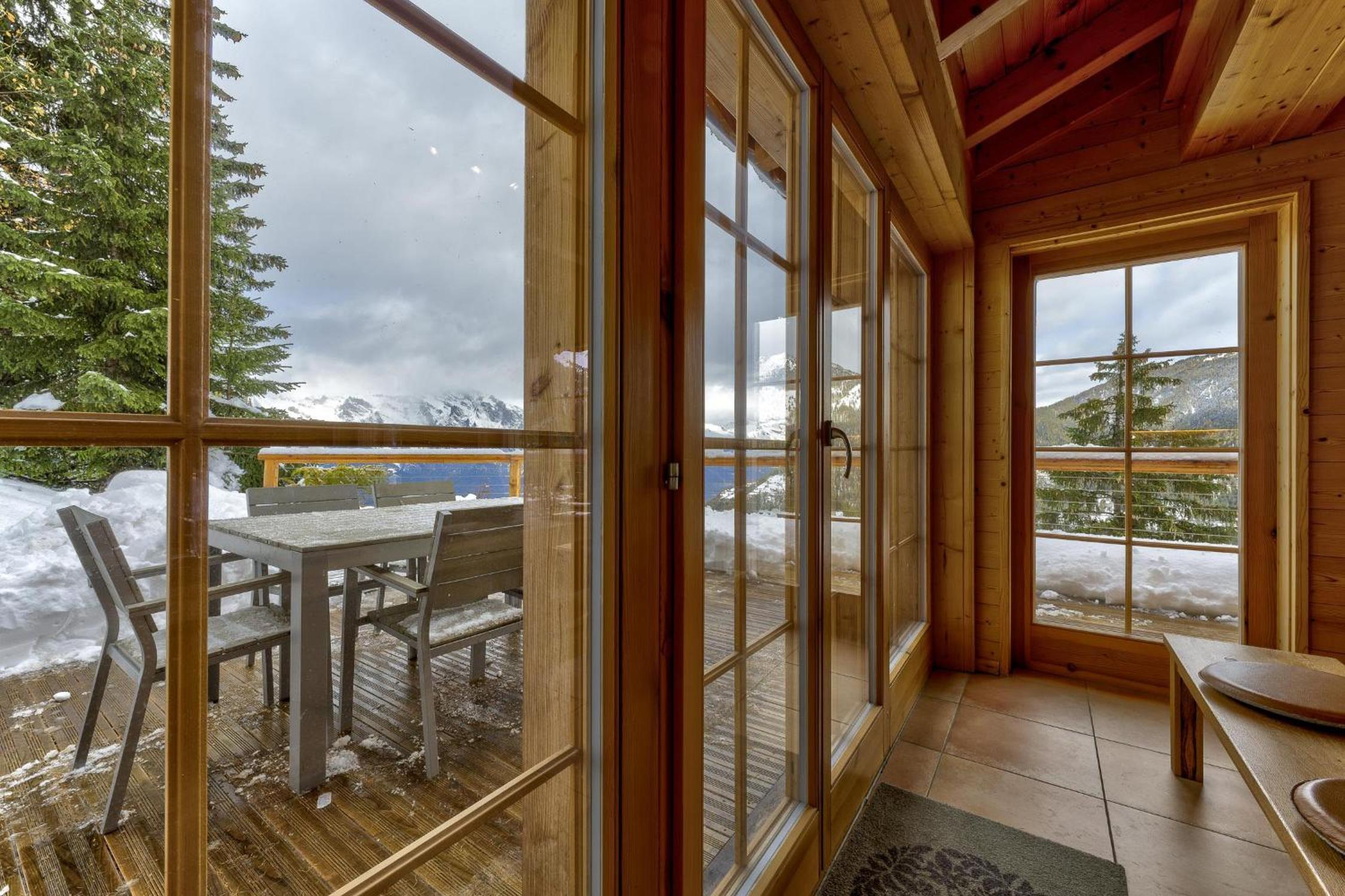 Chalet photo 1