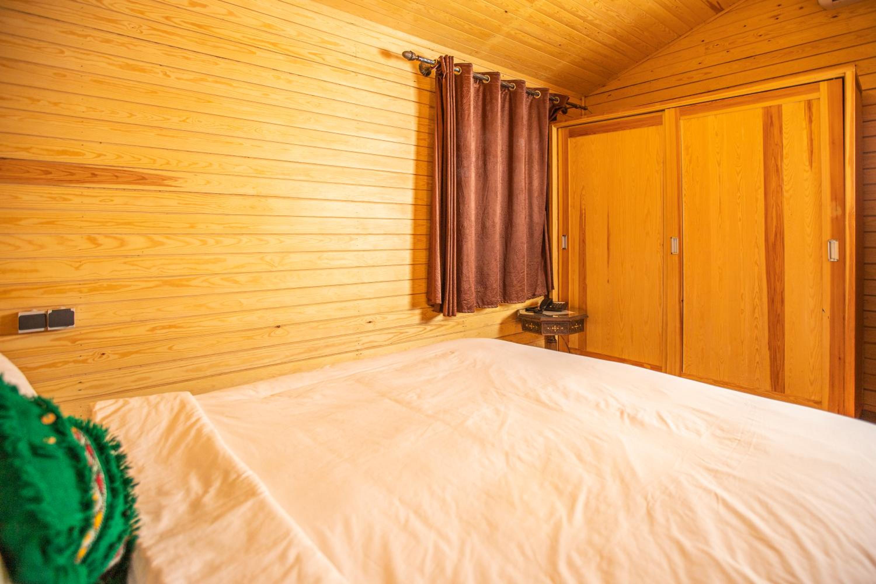 Family Bungalow - Photo 7