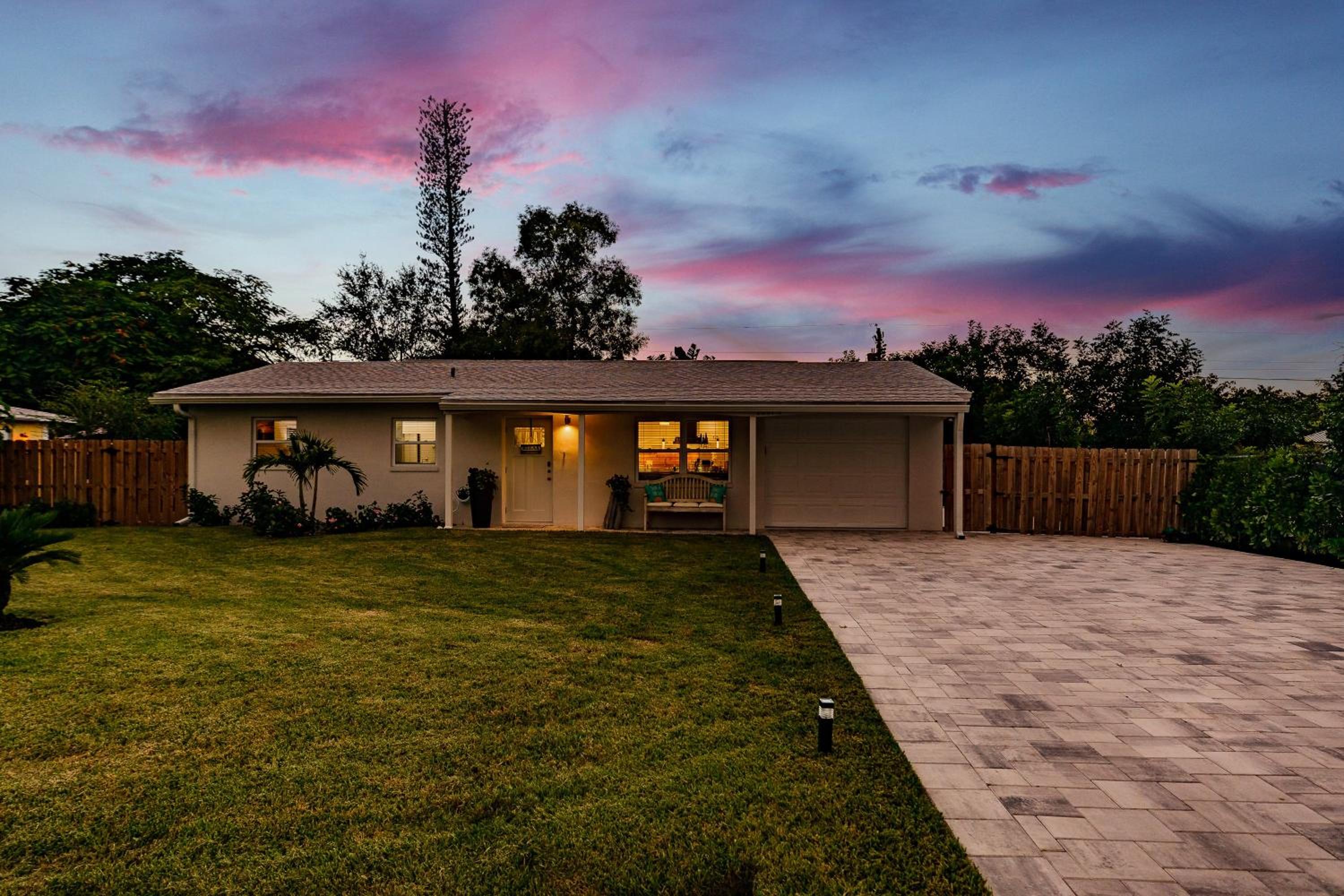 Three-Bedroom House photo 1