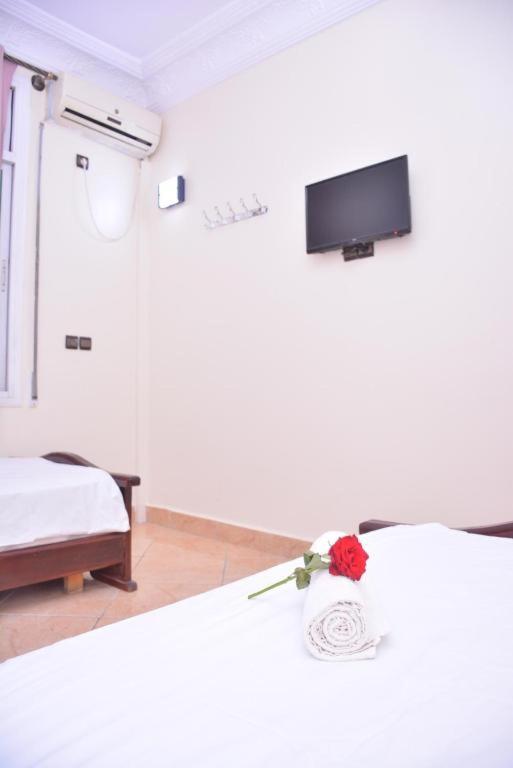Budget Double Room - Photo 3
