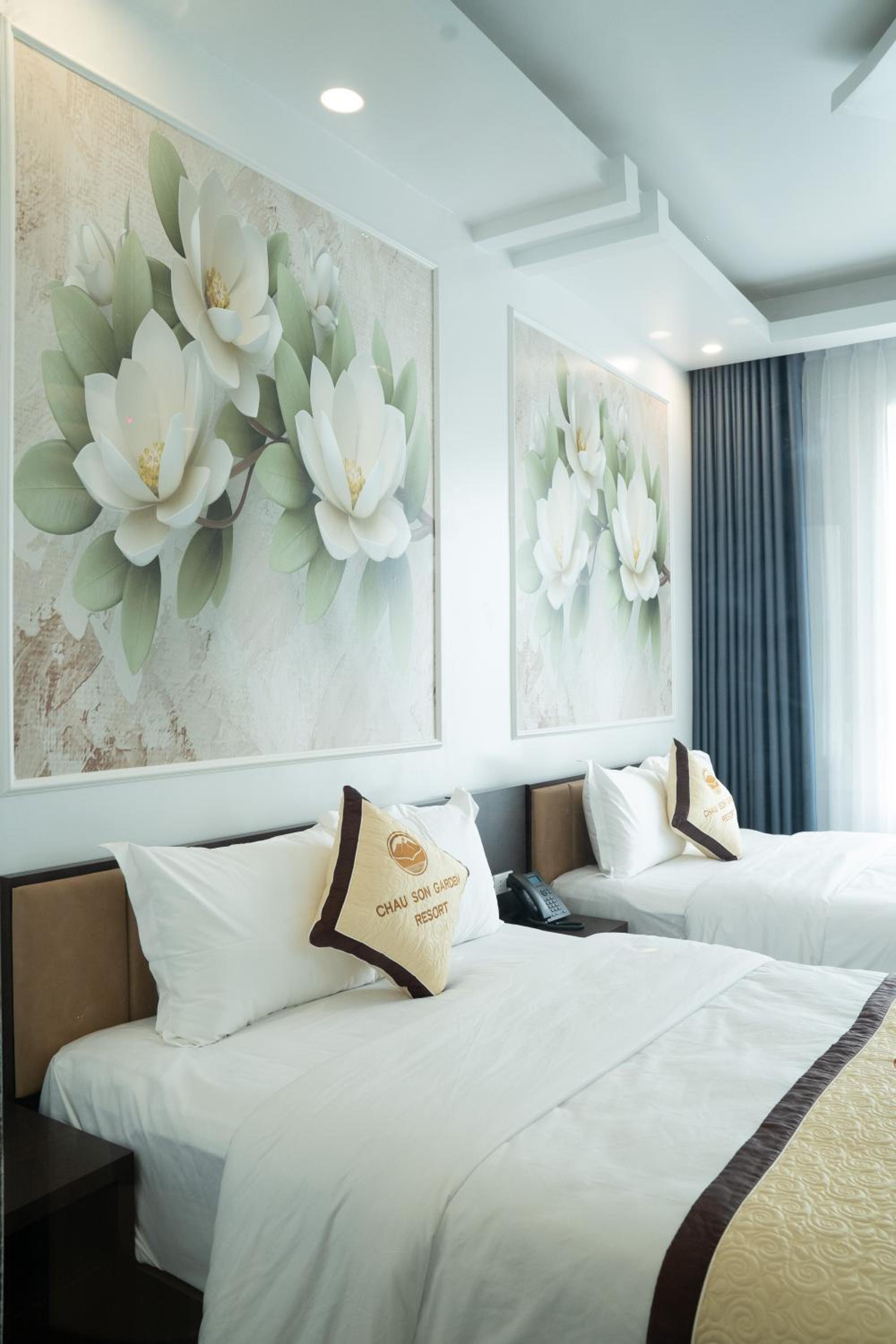 Deluxe Family Room - Photo 10