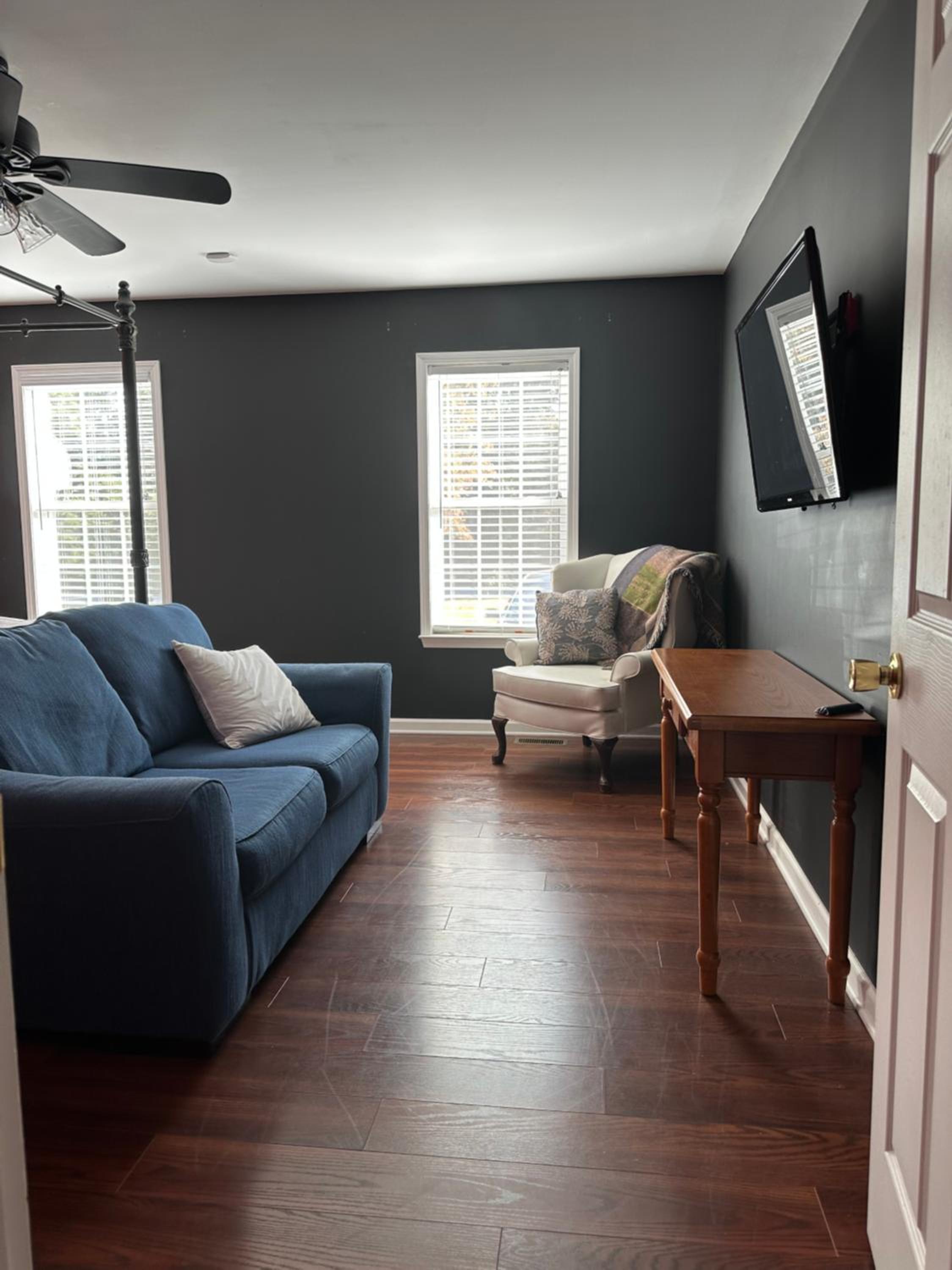 King Studio with Sofa Bed photo 2
