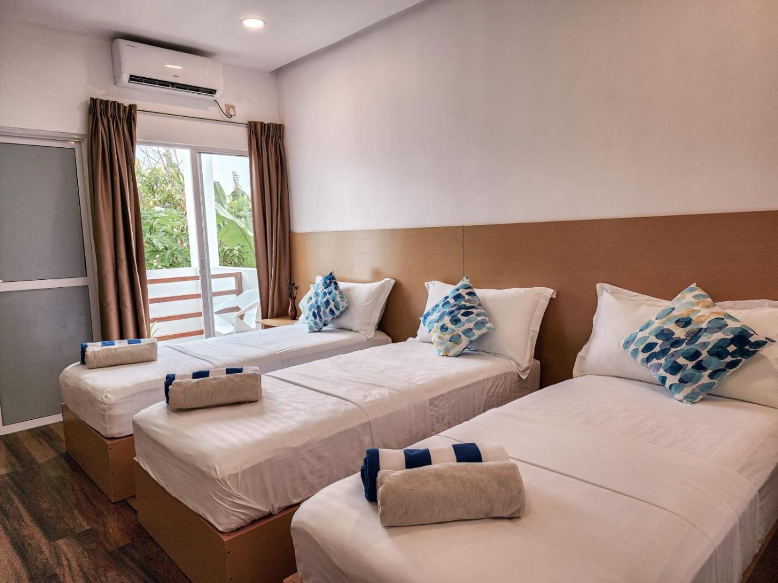 Triple Room with Balcony photo 1