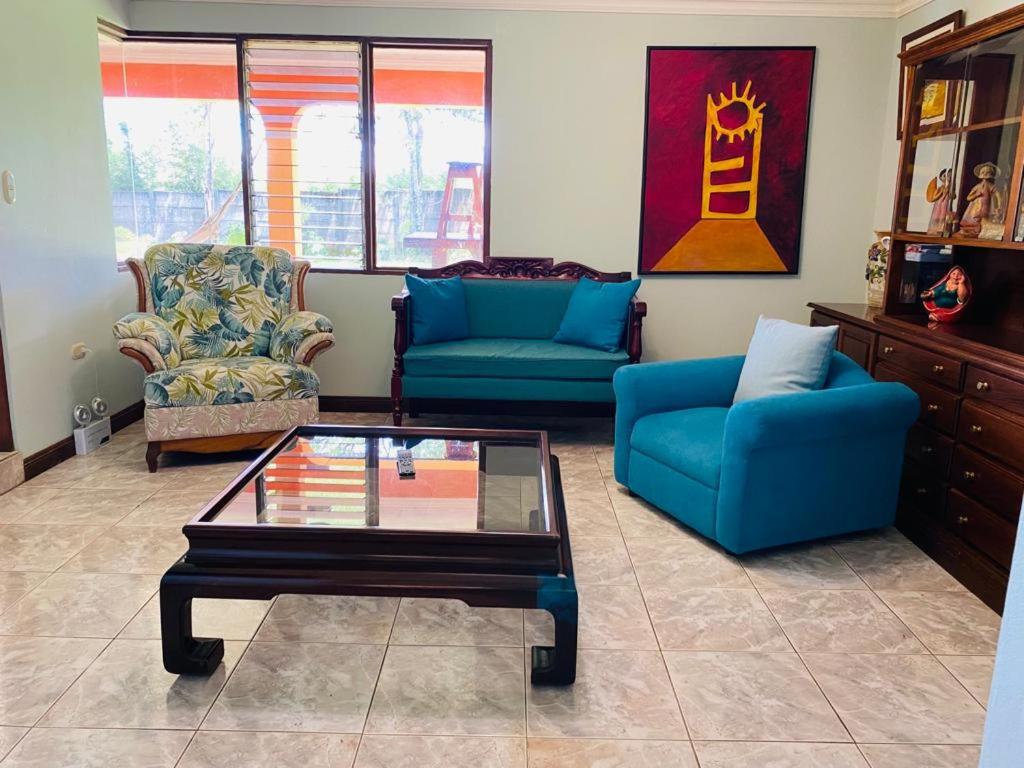 Deluxe Family Room photo 3