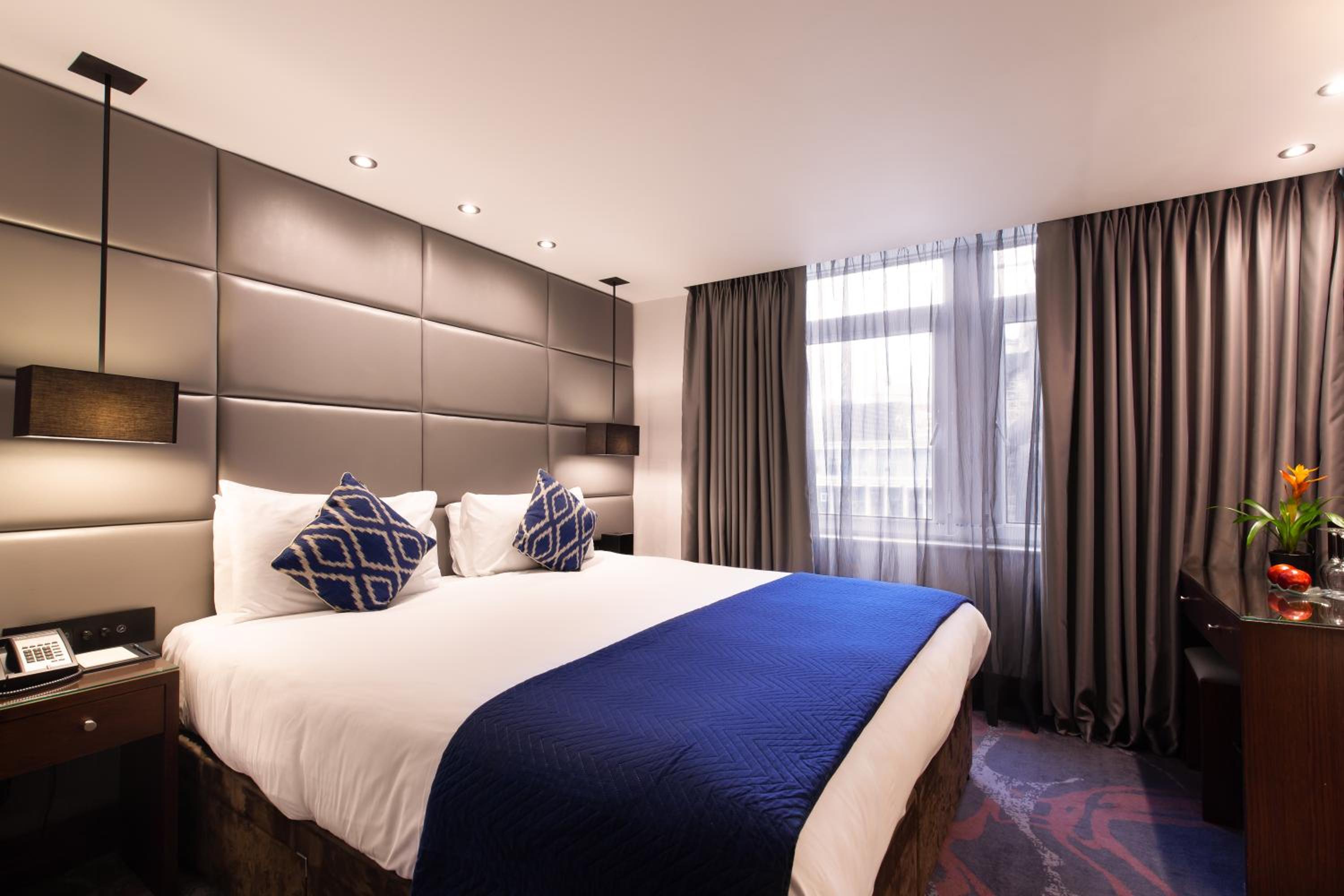 Club Double Room photo 2