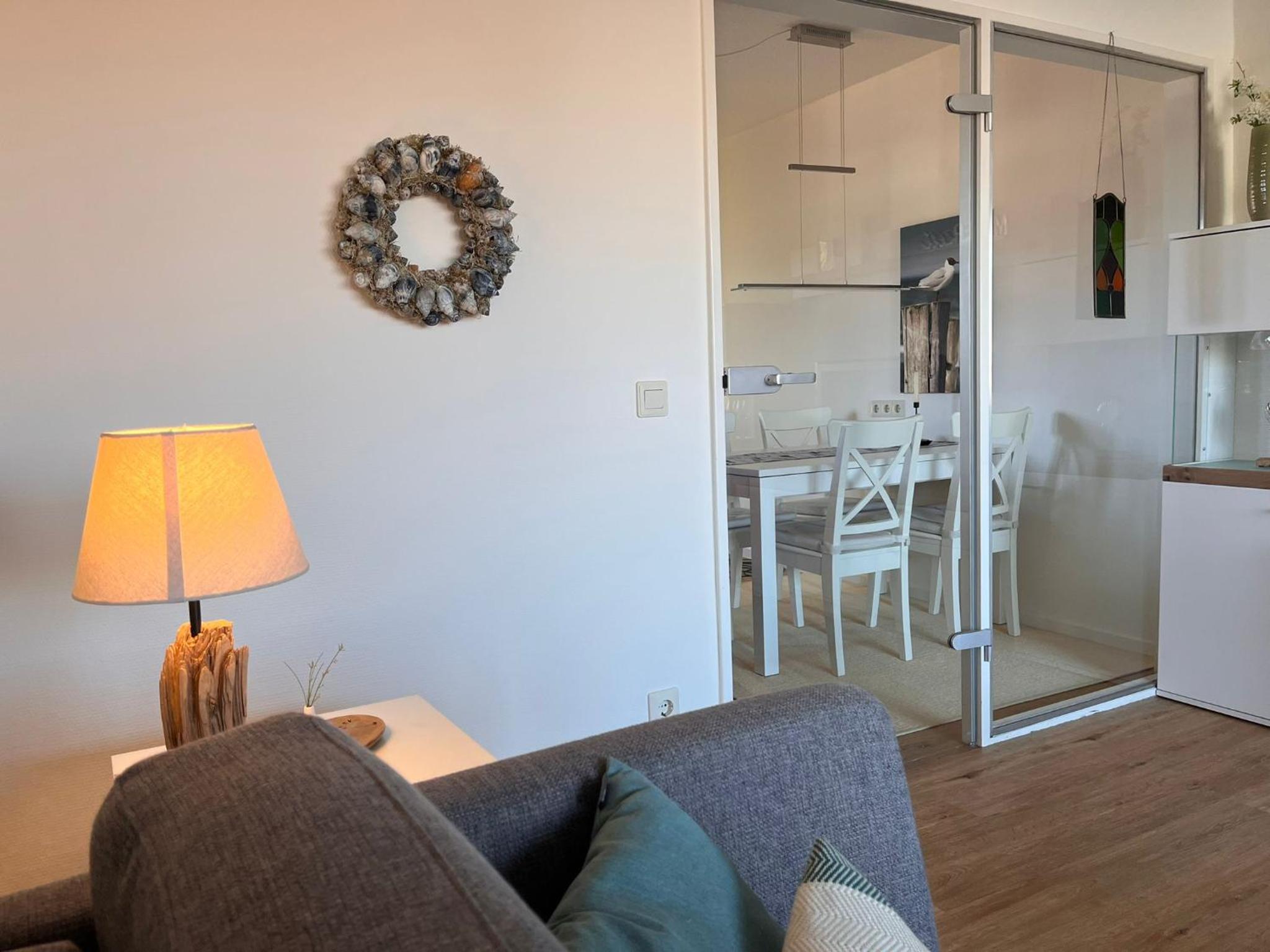 One-Bedroom Apartment photo 3