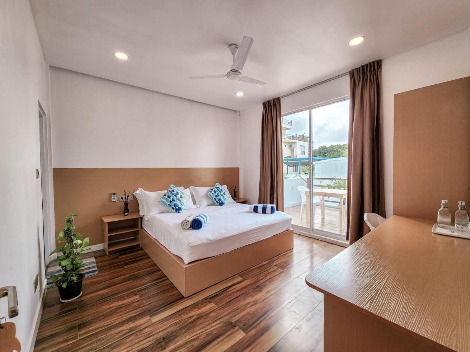 Deluxe Double or Twin Room with Balcony photo 1