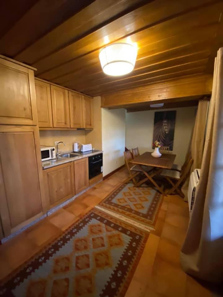 Four-Bedroom House photo 2
