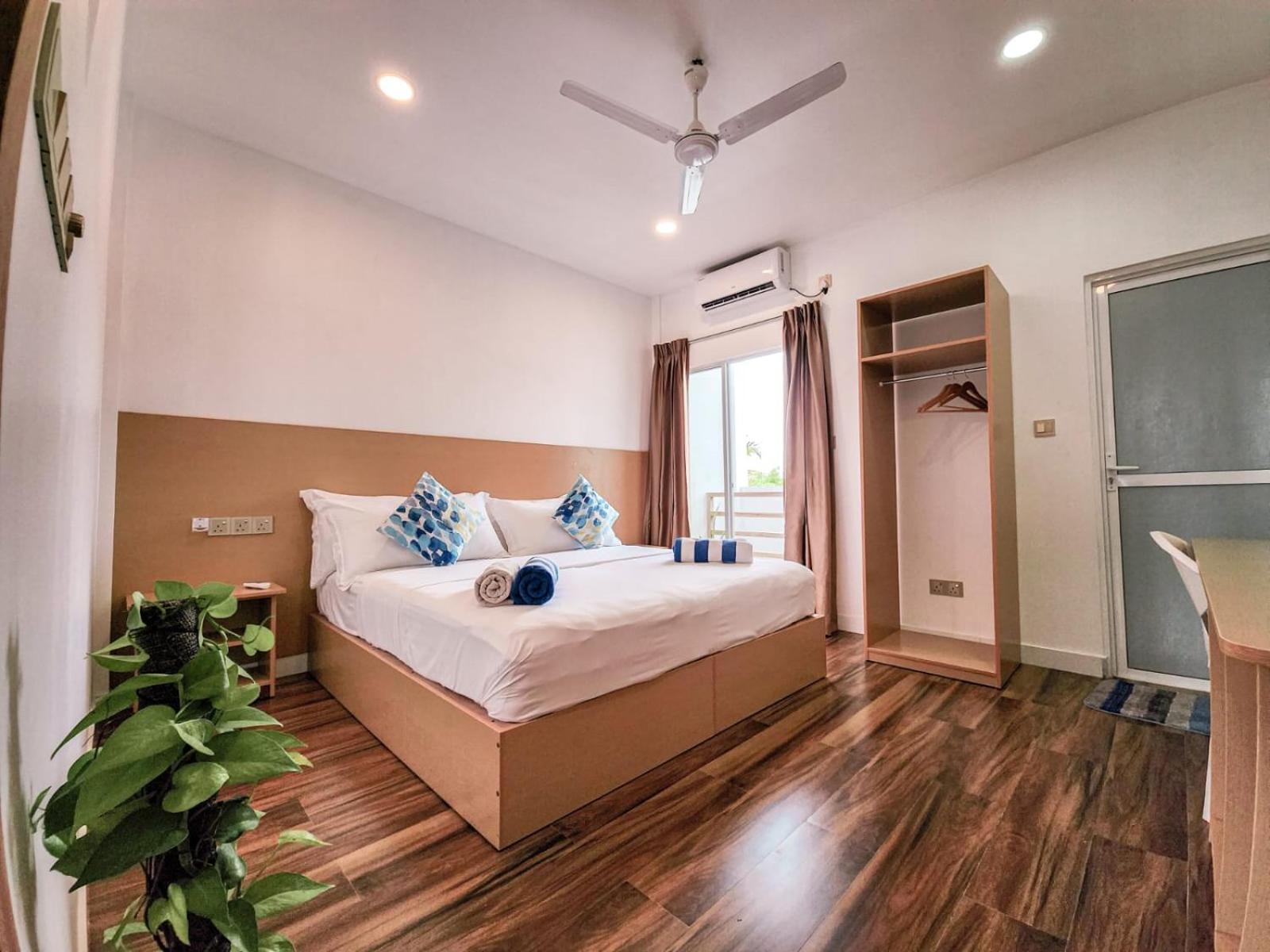 Deluxe Double or Twin Room with City View photo 1