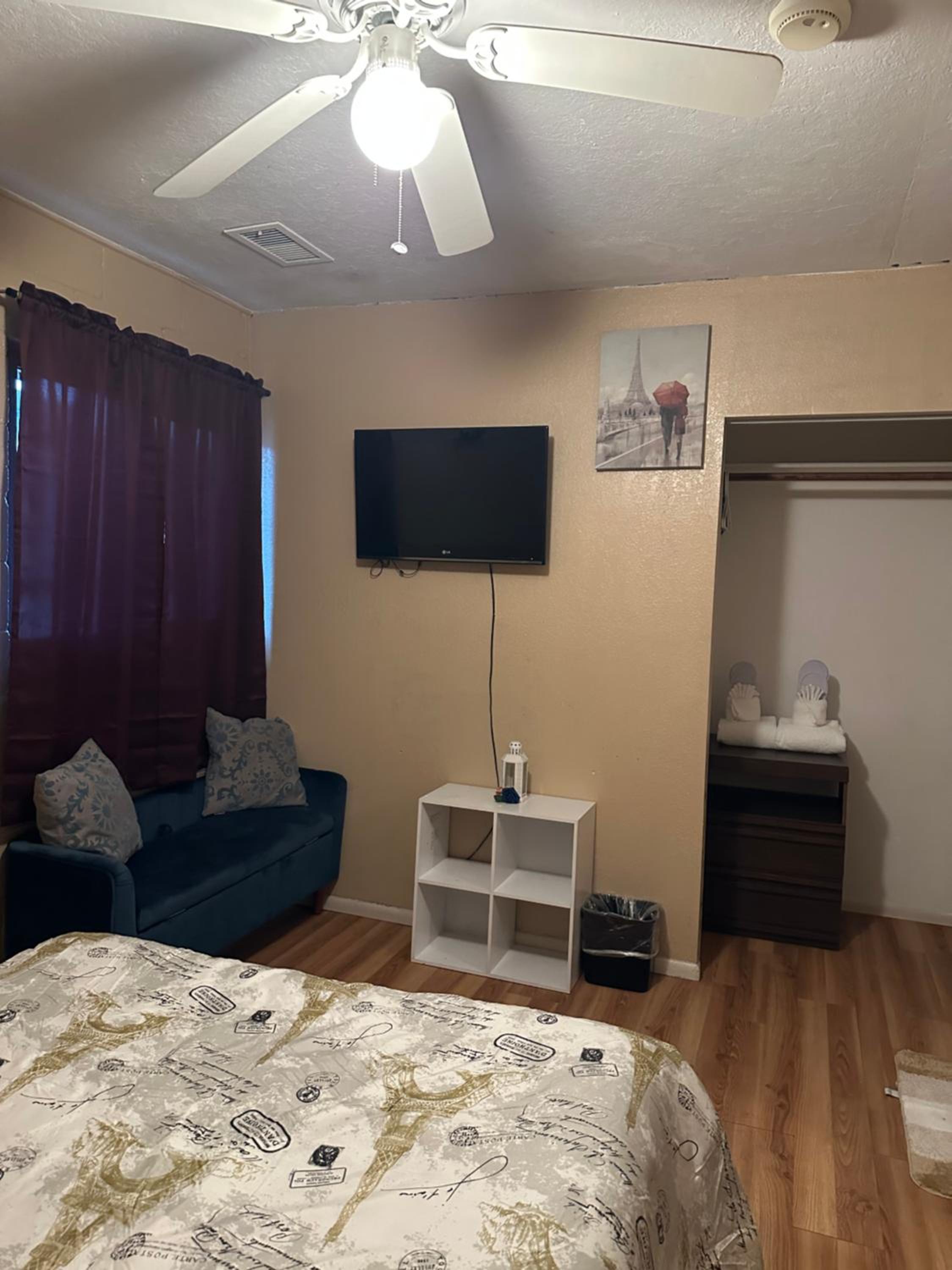 Queen Room - Photo 4