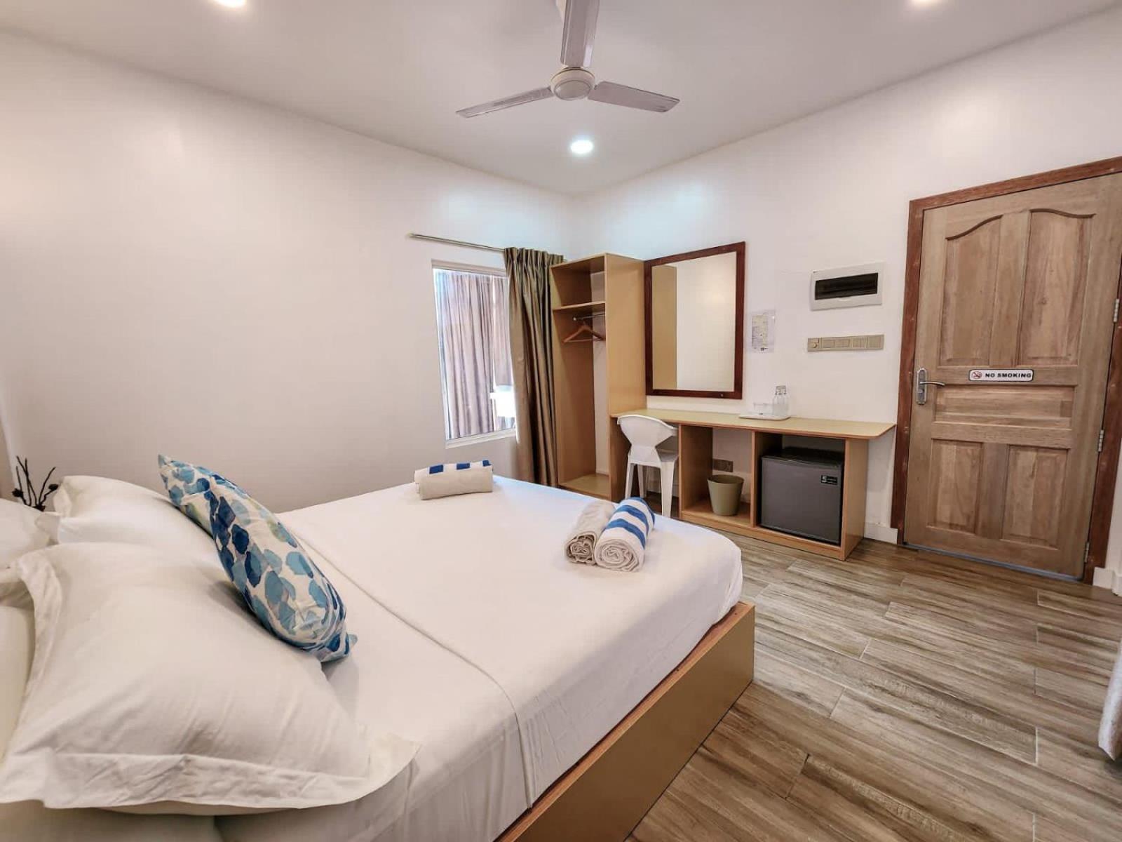 Deluxe Double Room photo 2