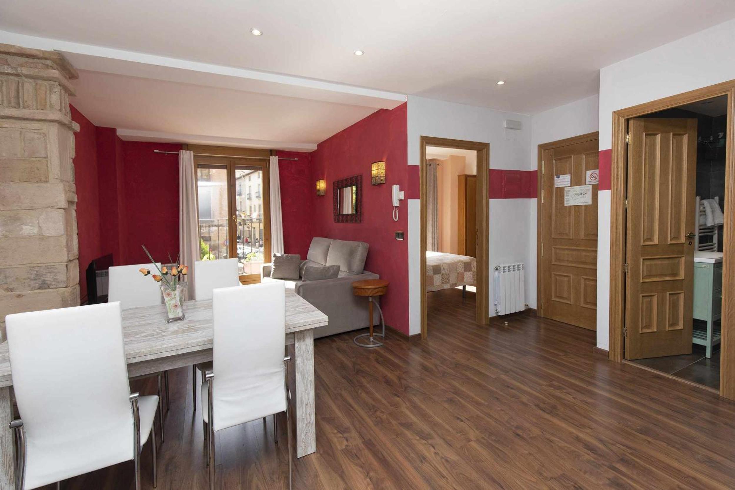 Apartamento con Balcón