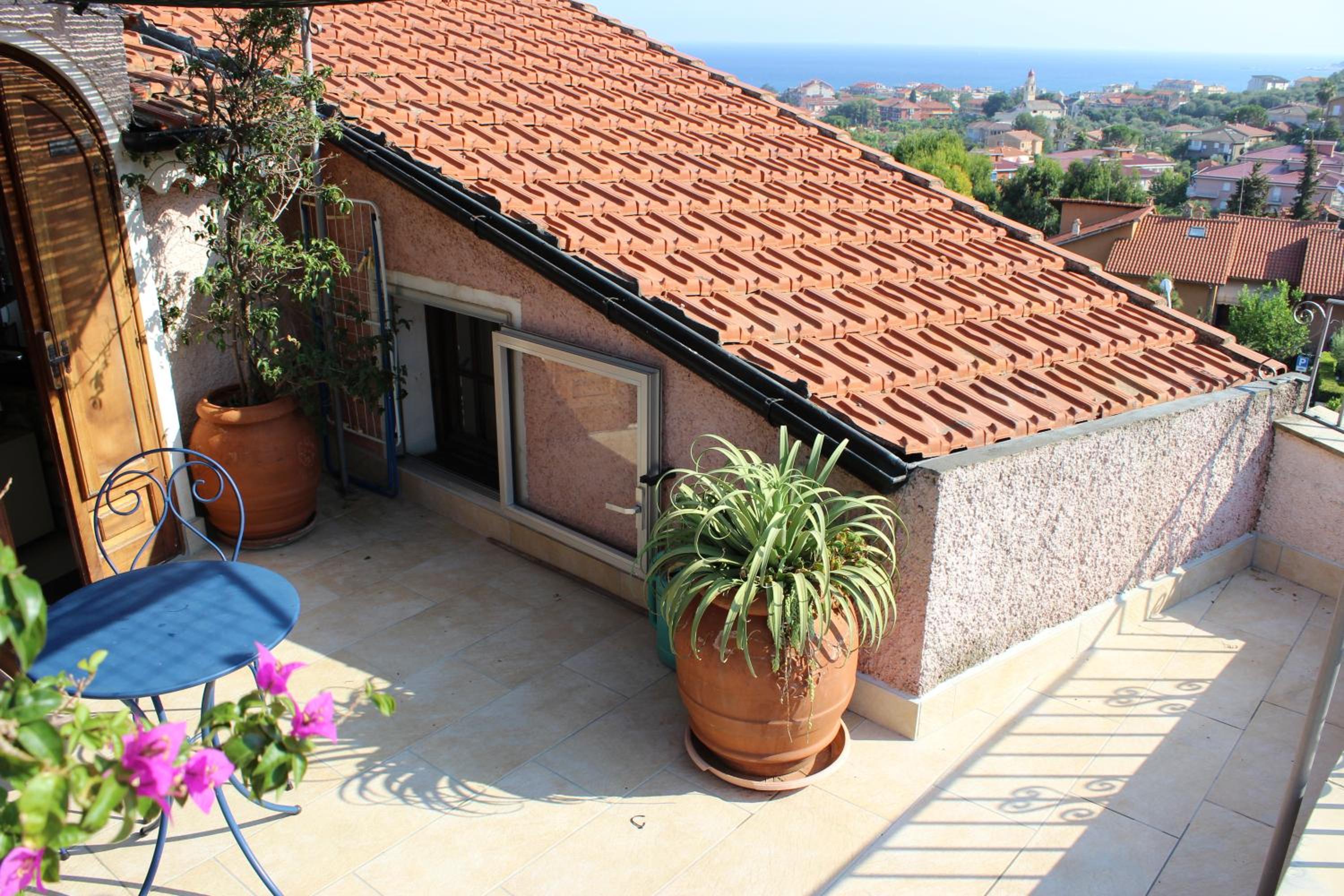 Apartment With Sea View photo 2