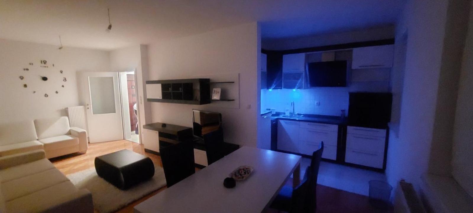 Two-Bedroom Apartment photo 2