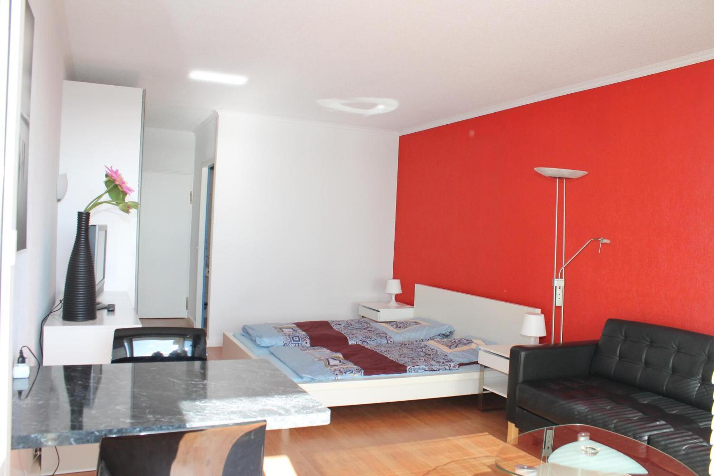 Apartment photo 2