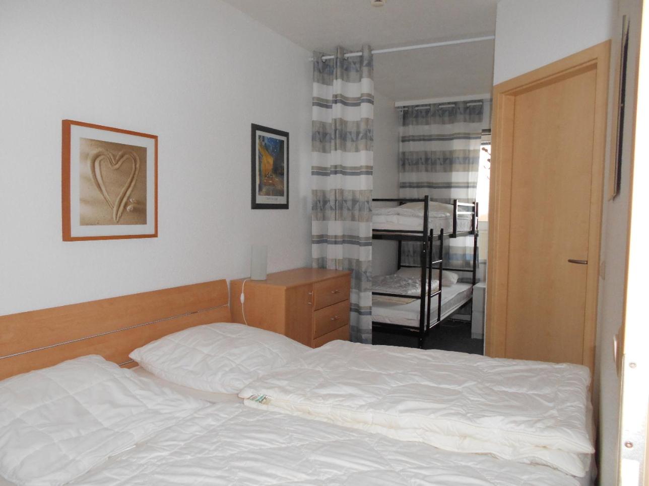 Apartment photo 2