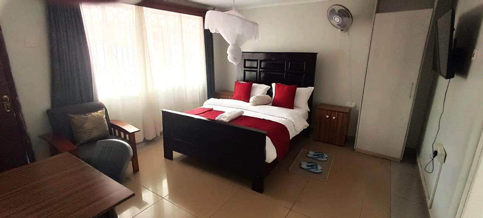 Double Room with Balcony photo 2