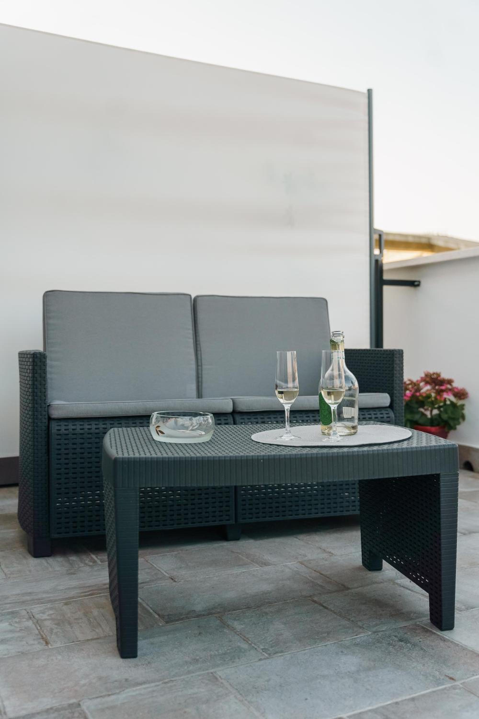 Double or Twin Room with Terrace photo 3