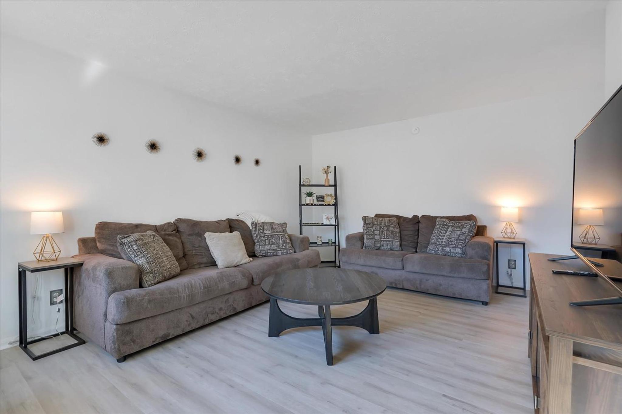 Three-Bedroom House photo 1