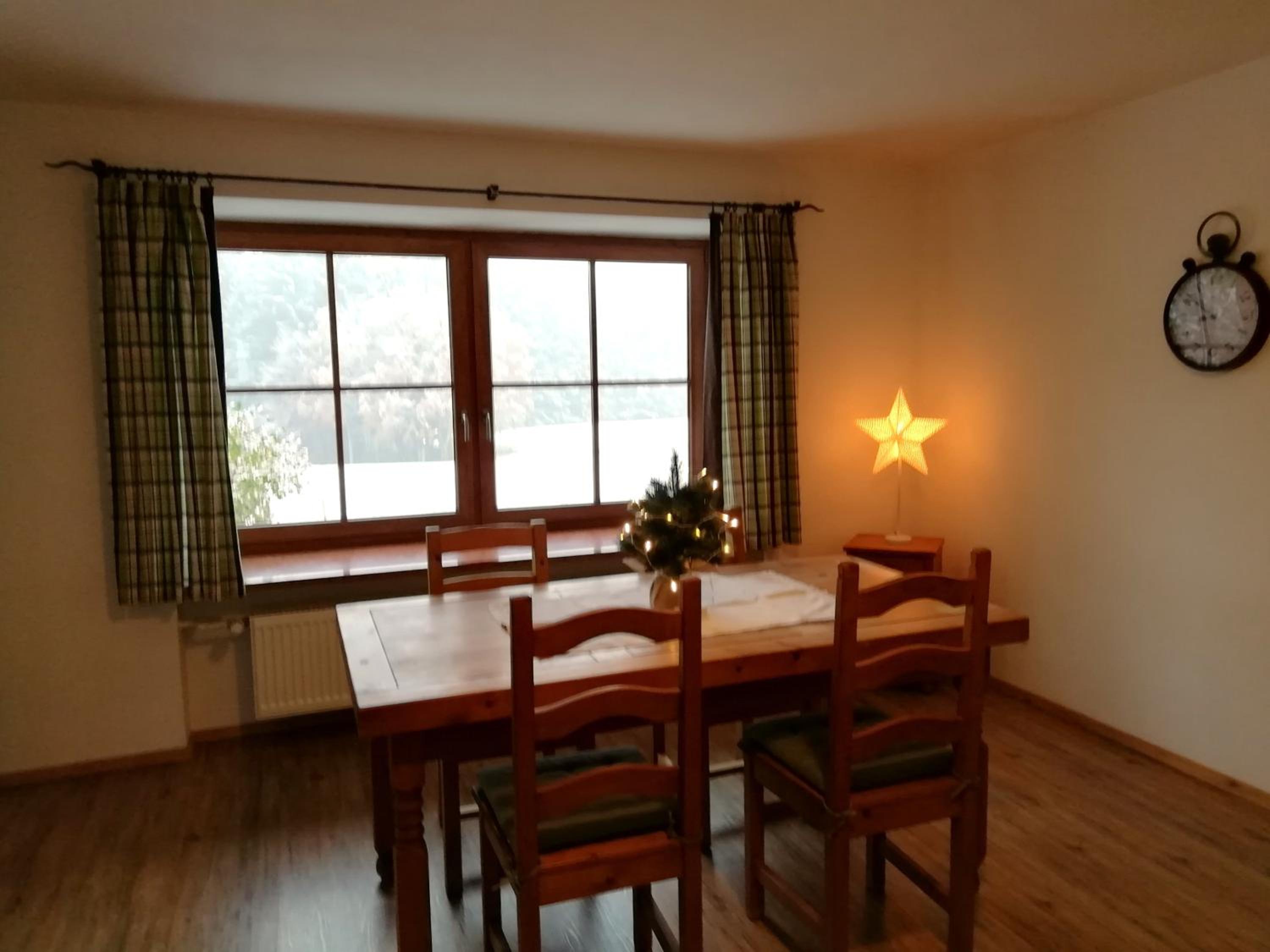 Apartment with Balcony photo 3