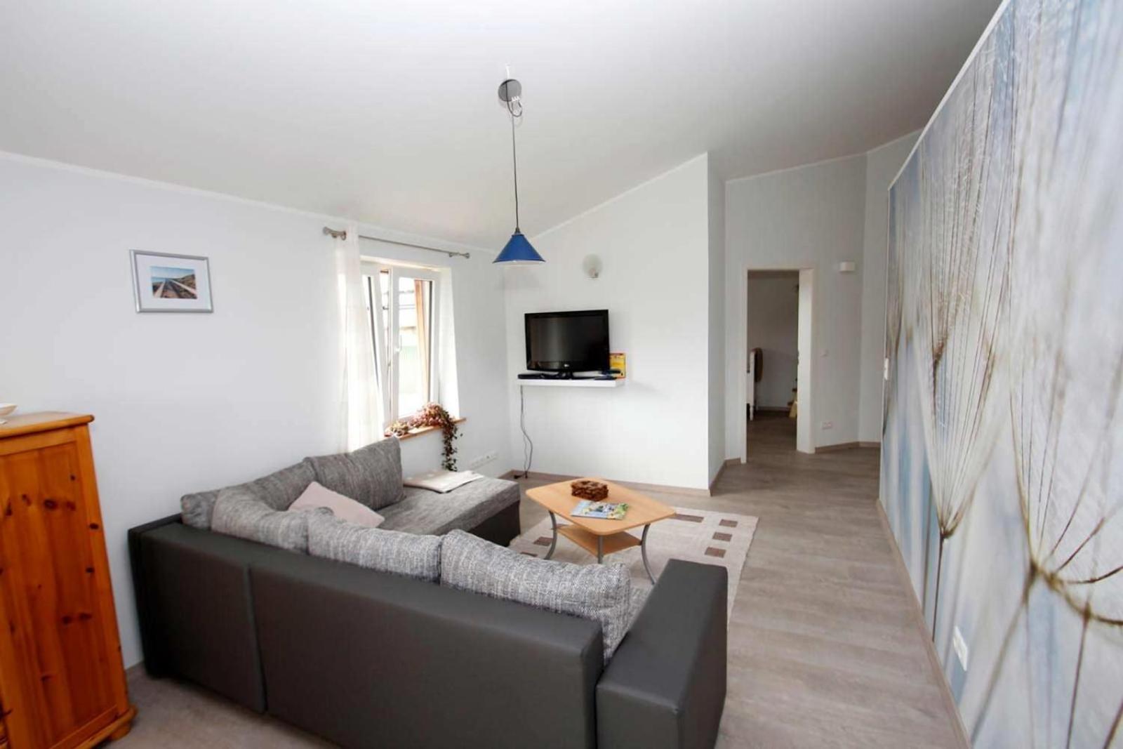 Apartment photo 1