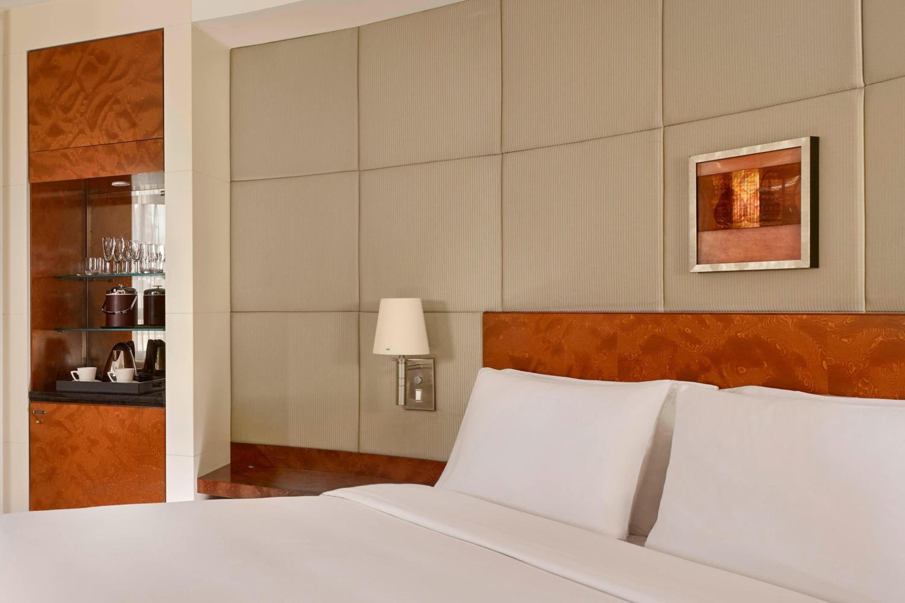 Classic Room, Guest room, 1 King photo 1