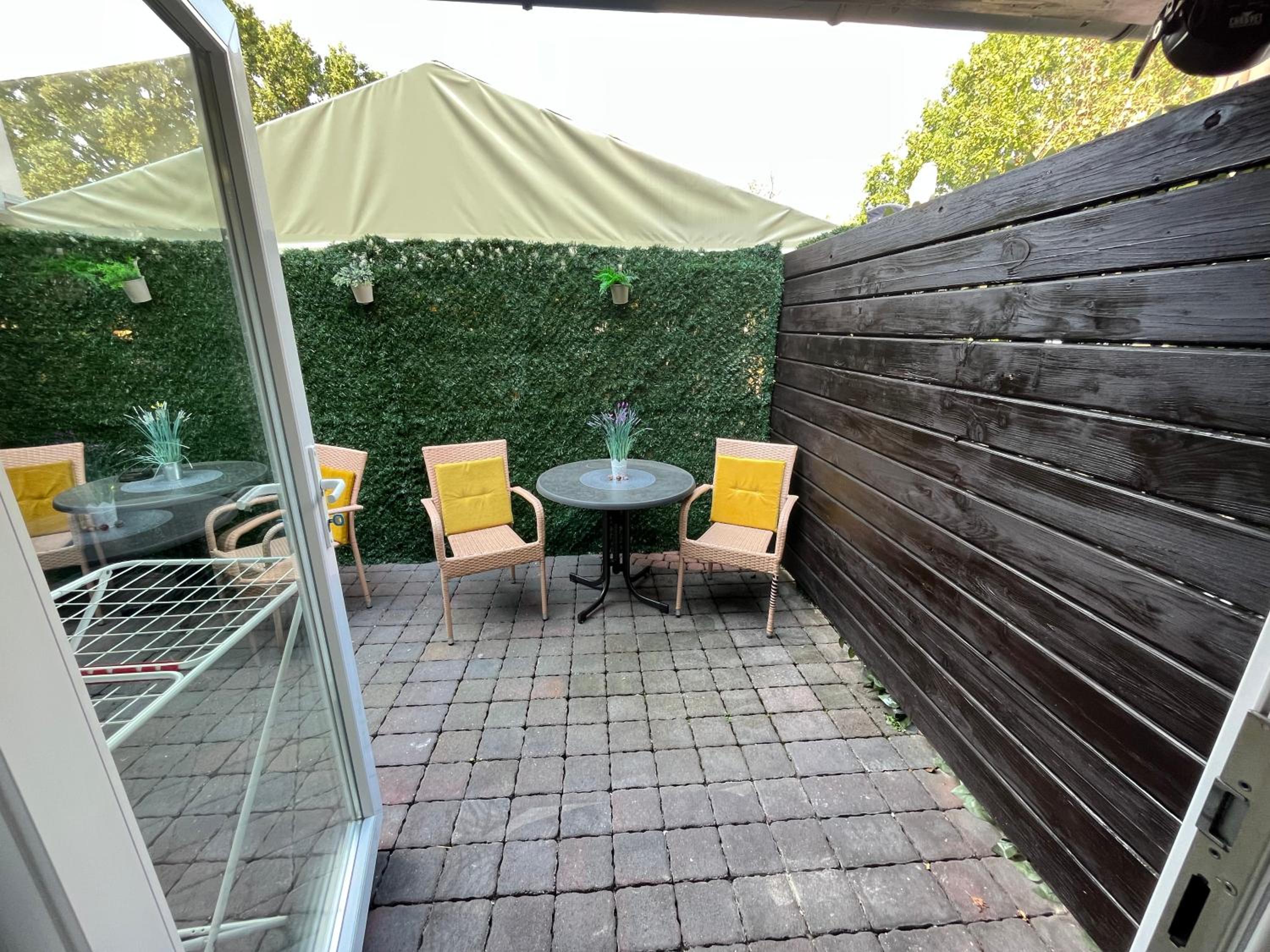 Family Suite with Balcony photo 2