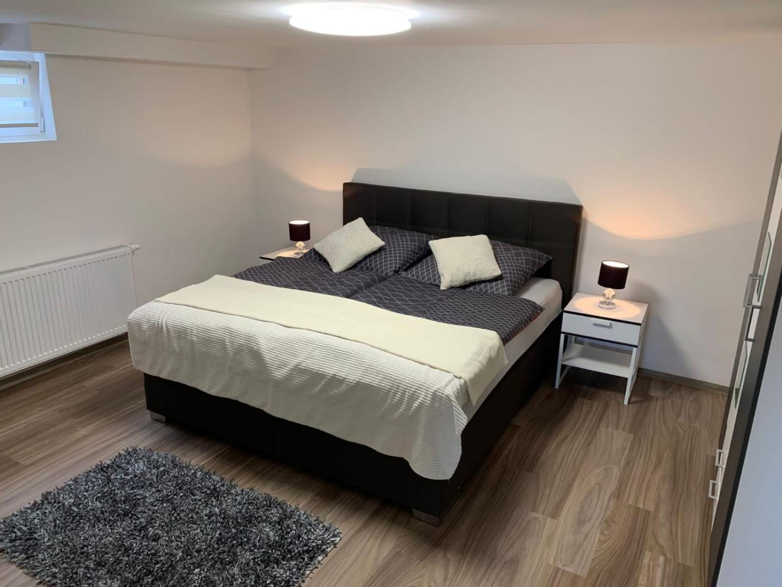 Apartment photo 1