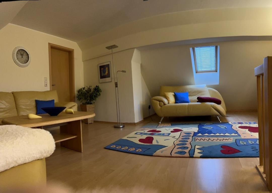 Apartment photo 2