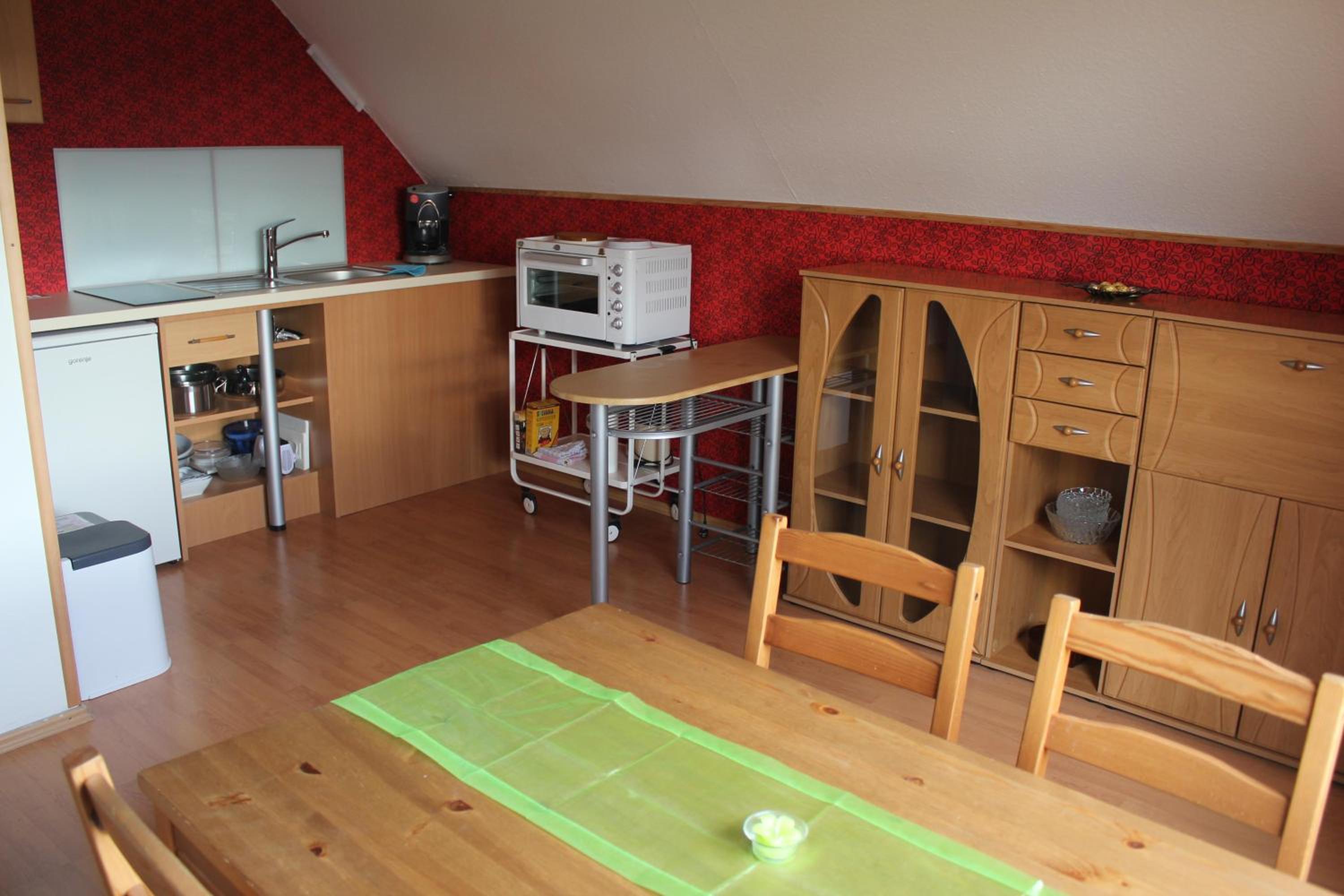 Apartment photo 2